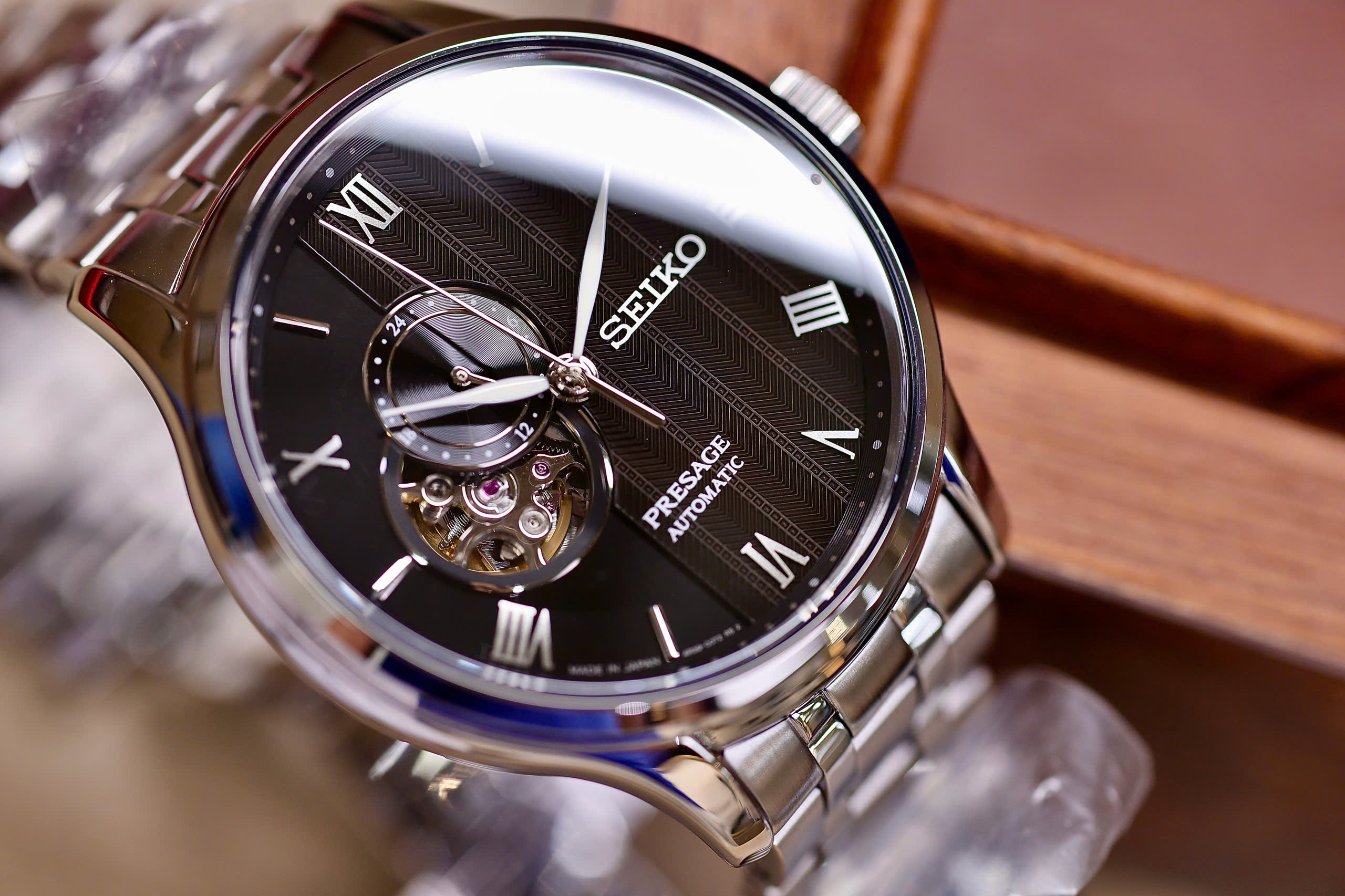 ĐỒNG HỒ NAM SEIKO AUTOMATIC PRESAGE OPEN HEART SSA377J1 (SARY093)