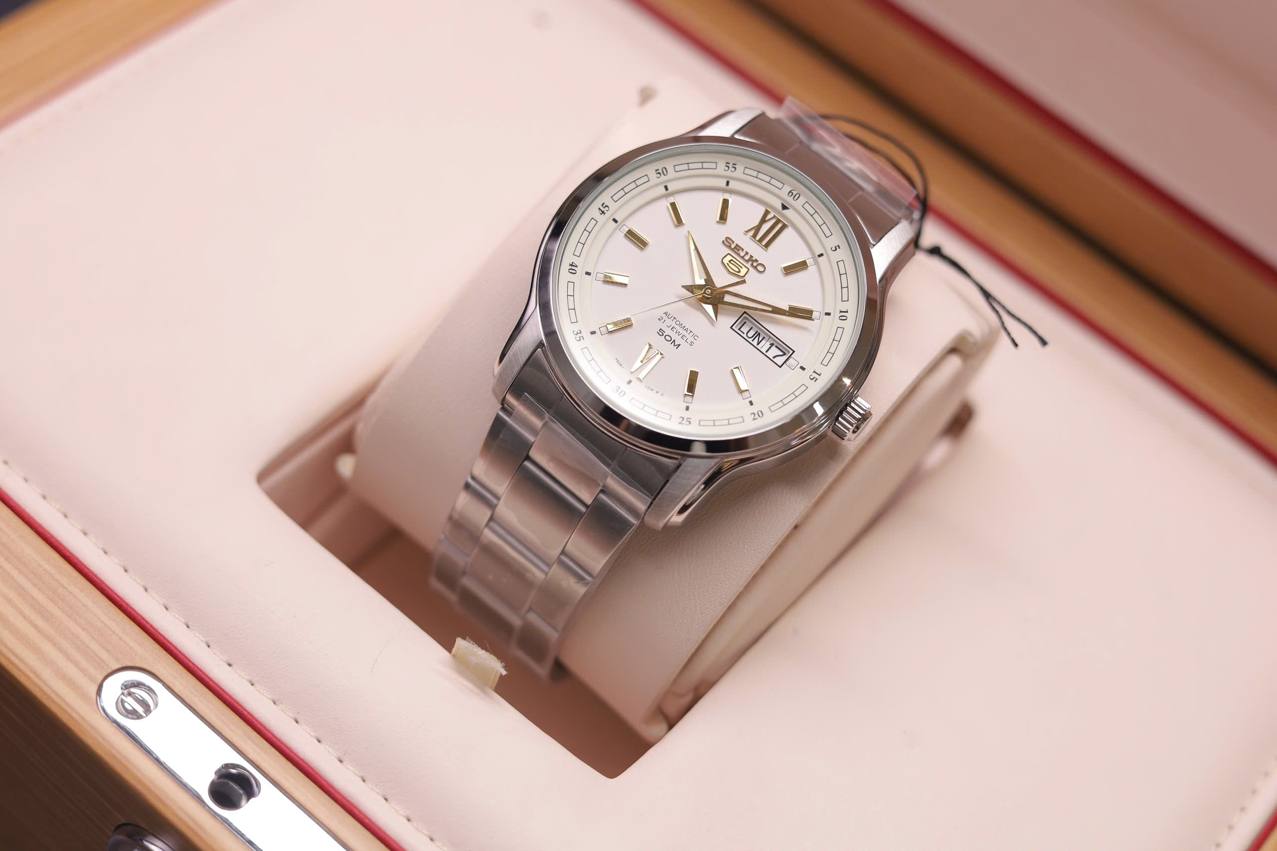 ĐỒNG HỒ NAM SEIKO 5 AUTOMATIC SNKP15K1