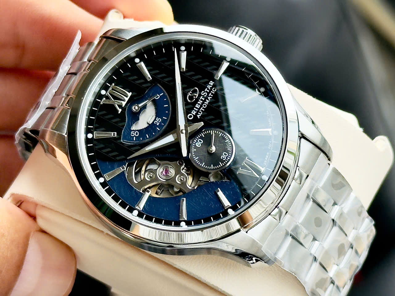 ĐỒNG HỒ NAM ORIENT STAR CONTEMPORARY LAYERED SKELETON AUTOMATIC RE-AV0B03B00B