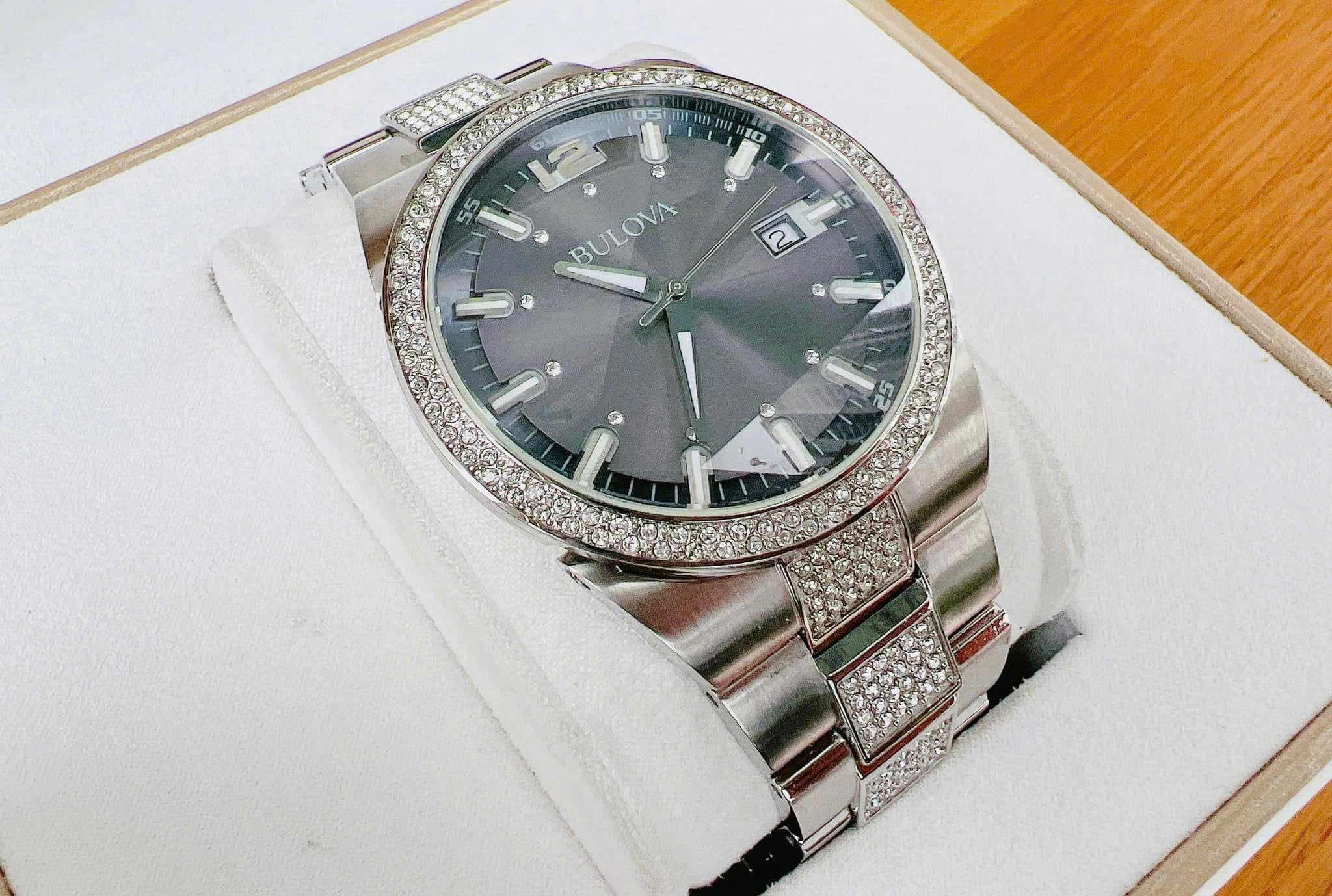 ĐỒNG HỒ NAM BULOVA CRYSTAL QUARTZ 96B221