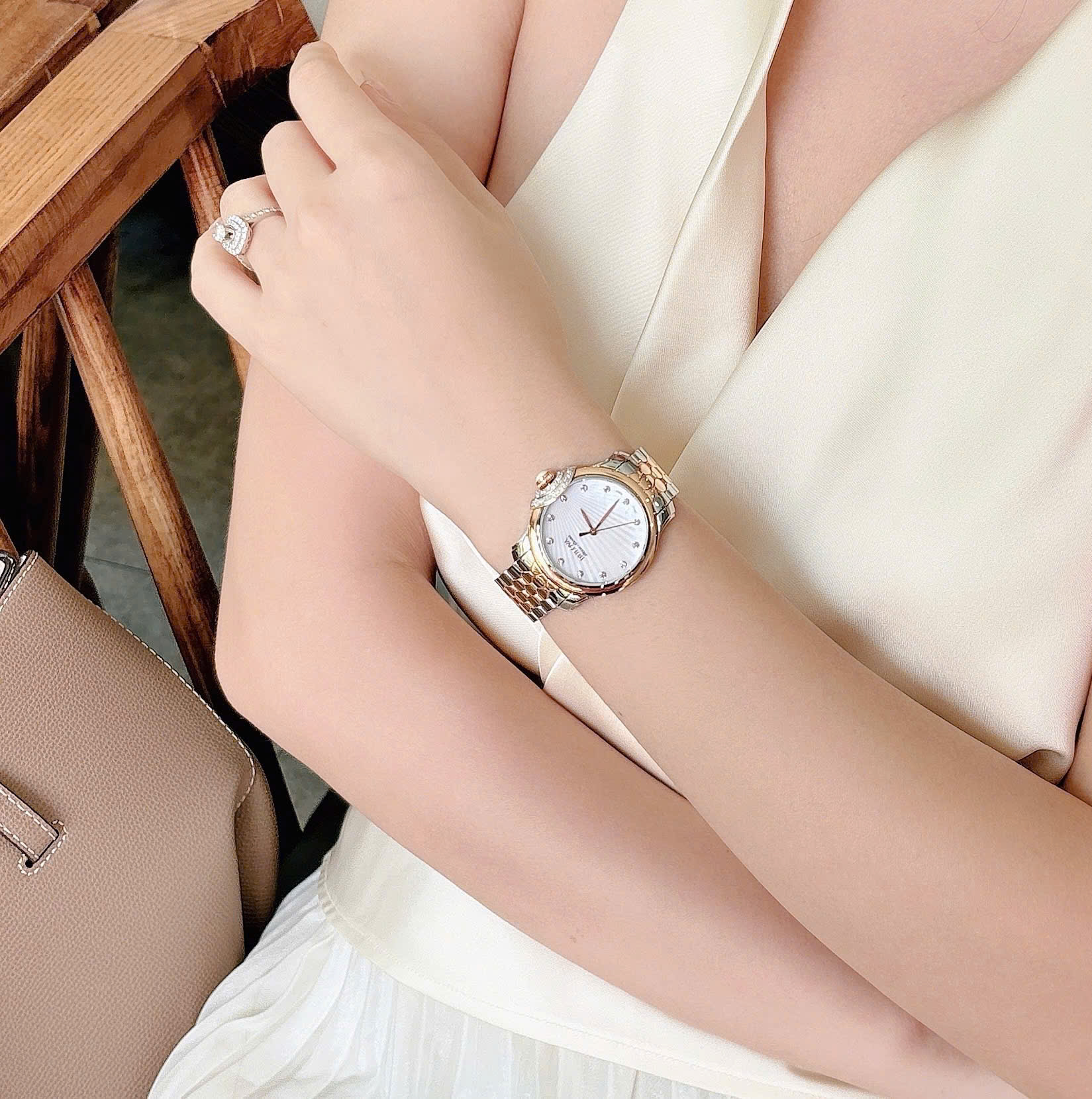 ĐỒNG HỒ NỮ BULOVA ACCUSWISS 65R164