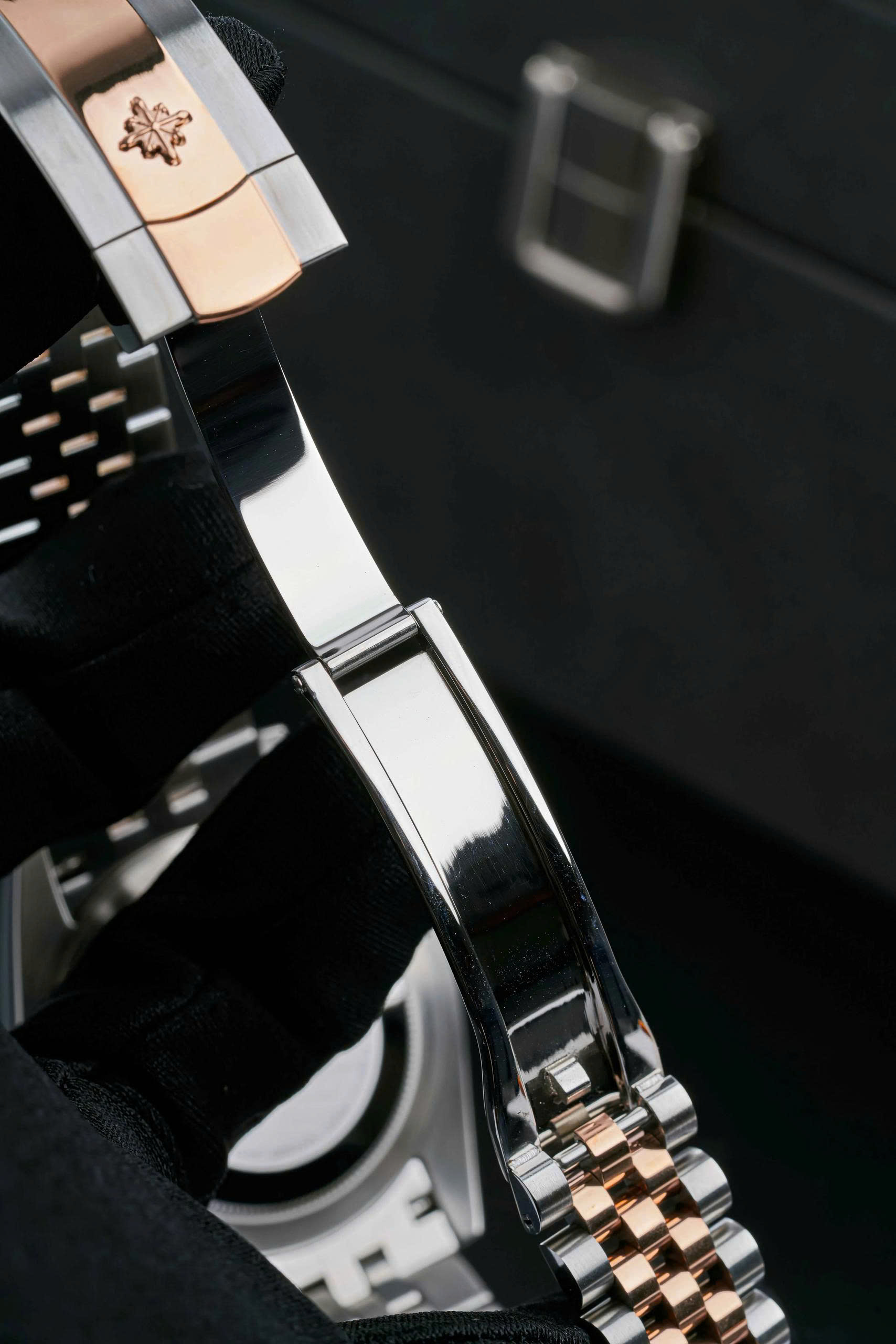 ĐỒNG HỒ NAM ALEXANDER FERROS AUTOMATIC 8132D/01