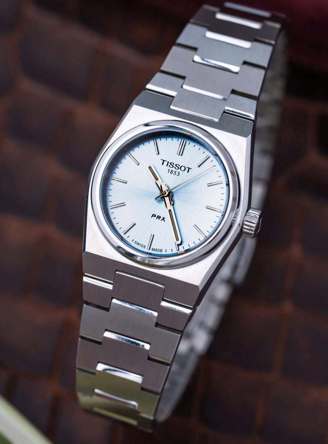ĐỒNG HỒ NỮ TISSOT PRX QUARTZ ICEBLUE 25MM T137.010.11.351.00