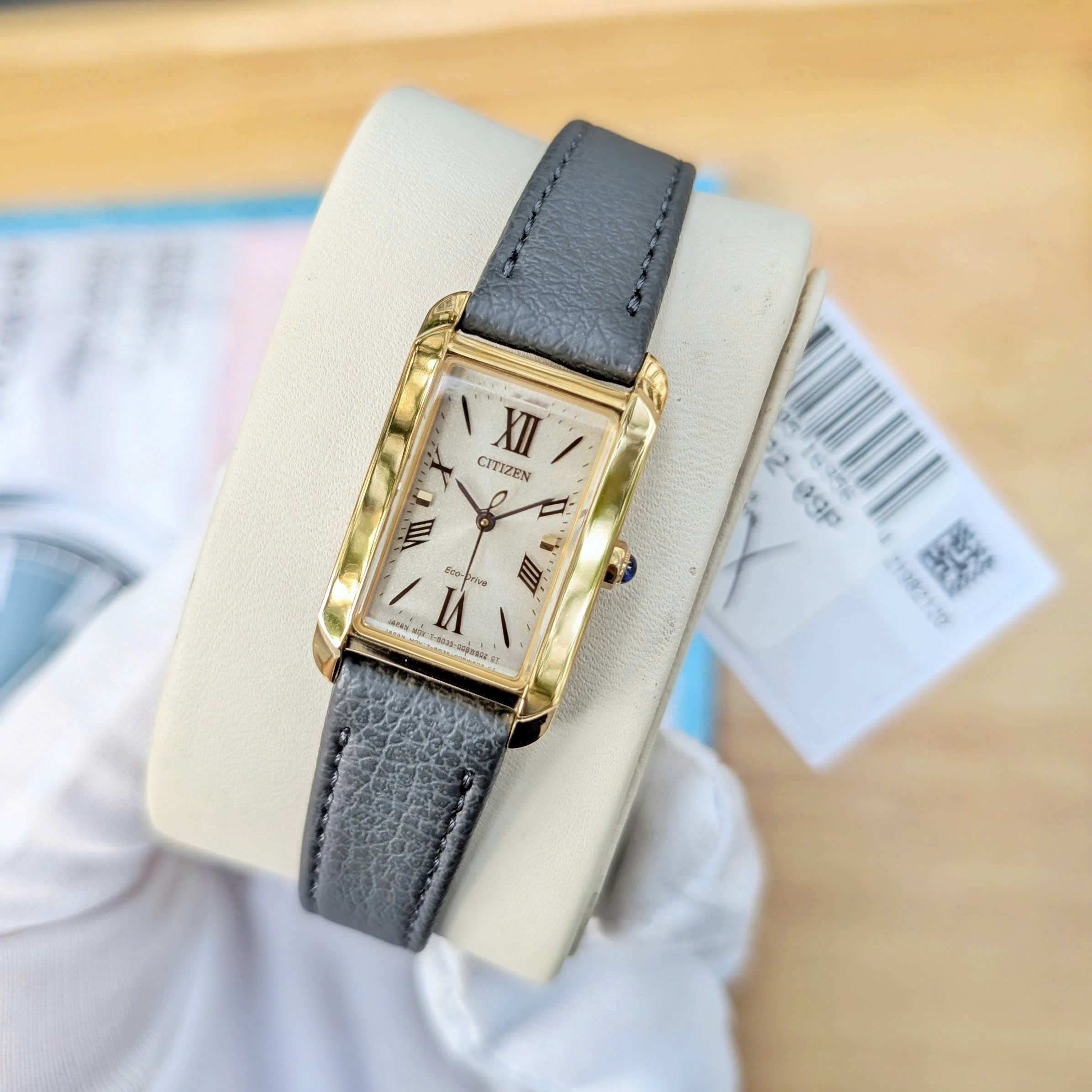 ĐỒNG HỒ NỮ CITIZEN ECO-DRIVE EW5622-09P