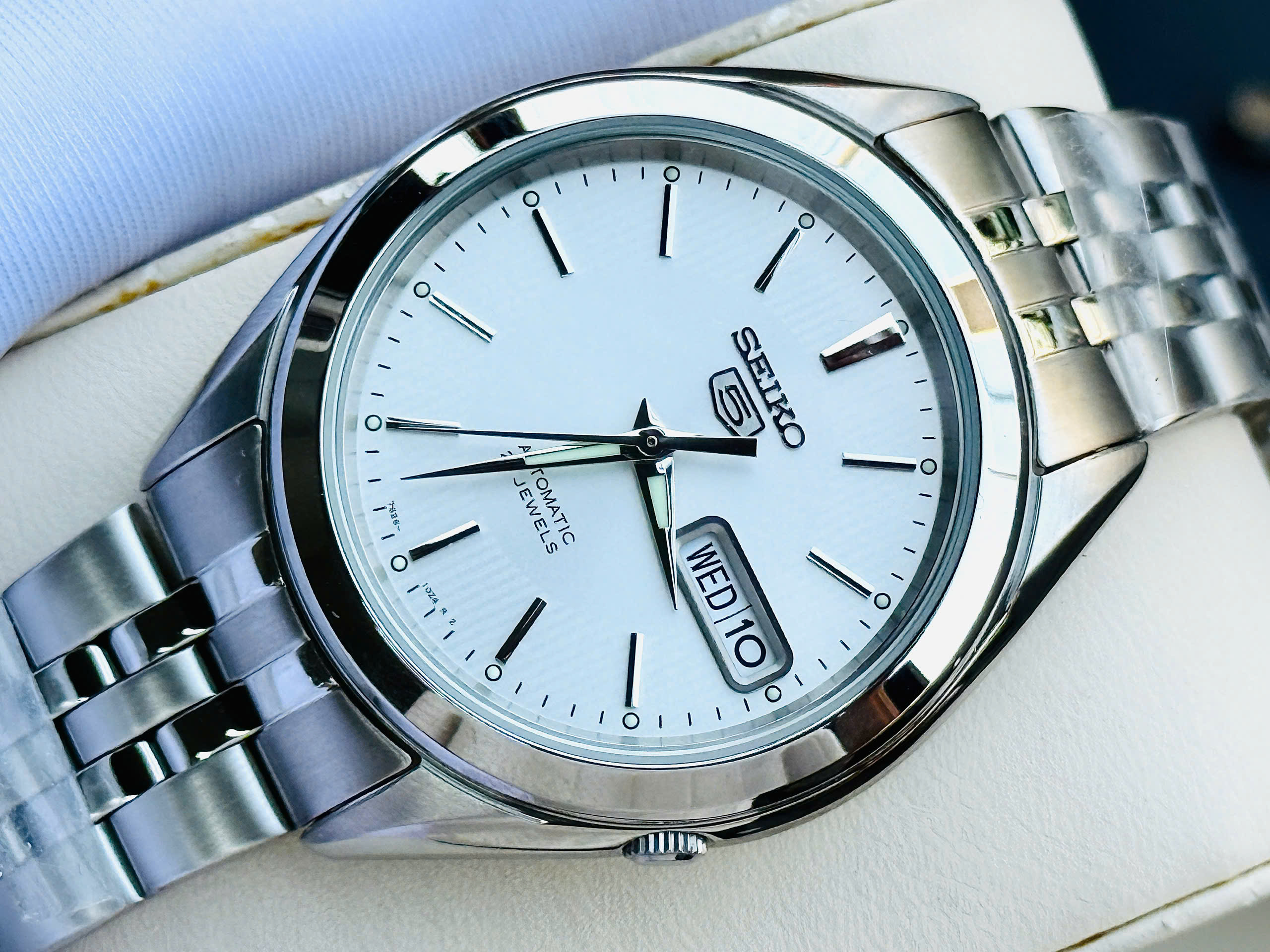 ĐỒNG HỒ NAM SEIKO 5 AUTOMATIC SNKL15K1