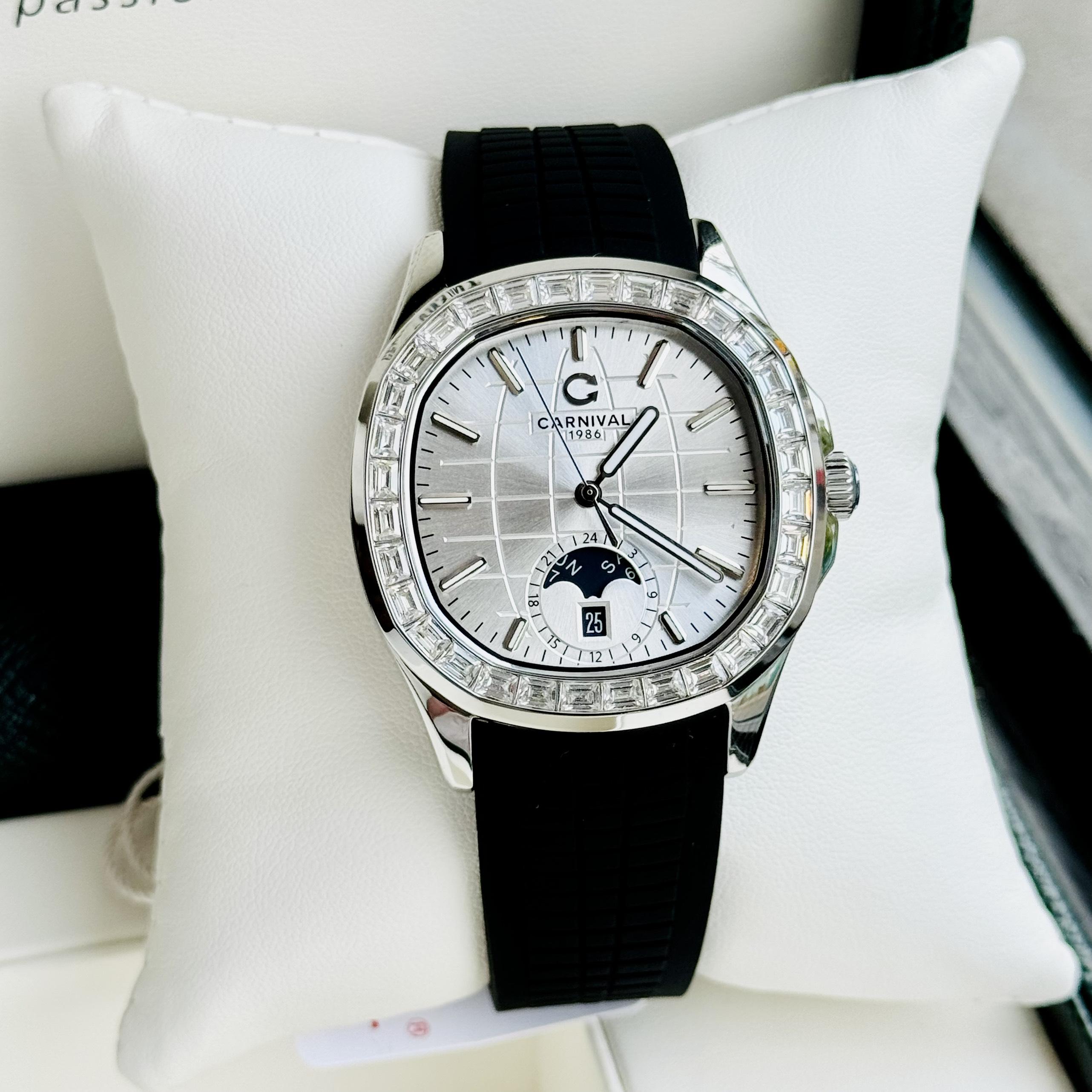 CARNIVAL 1986 AQUANUS SILVER AUTOMATIC WHITE 8113G2-VT-DCS-T