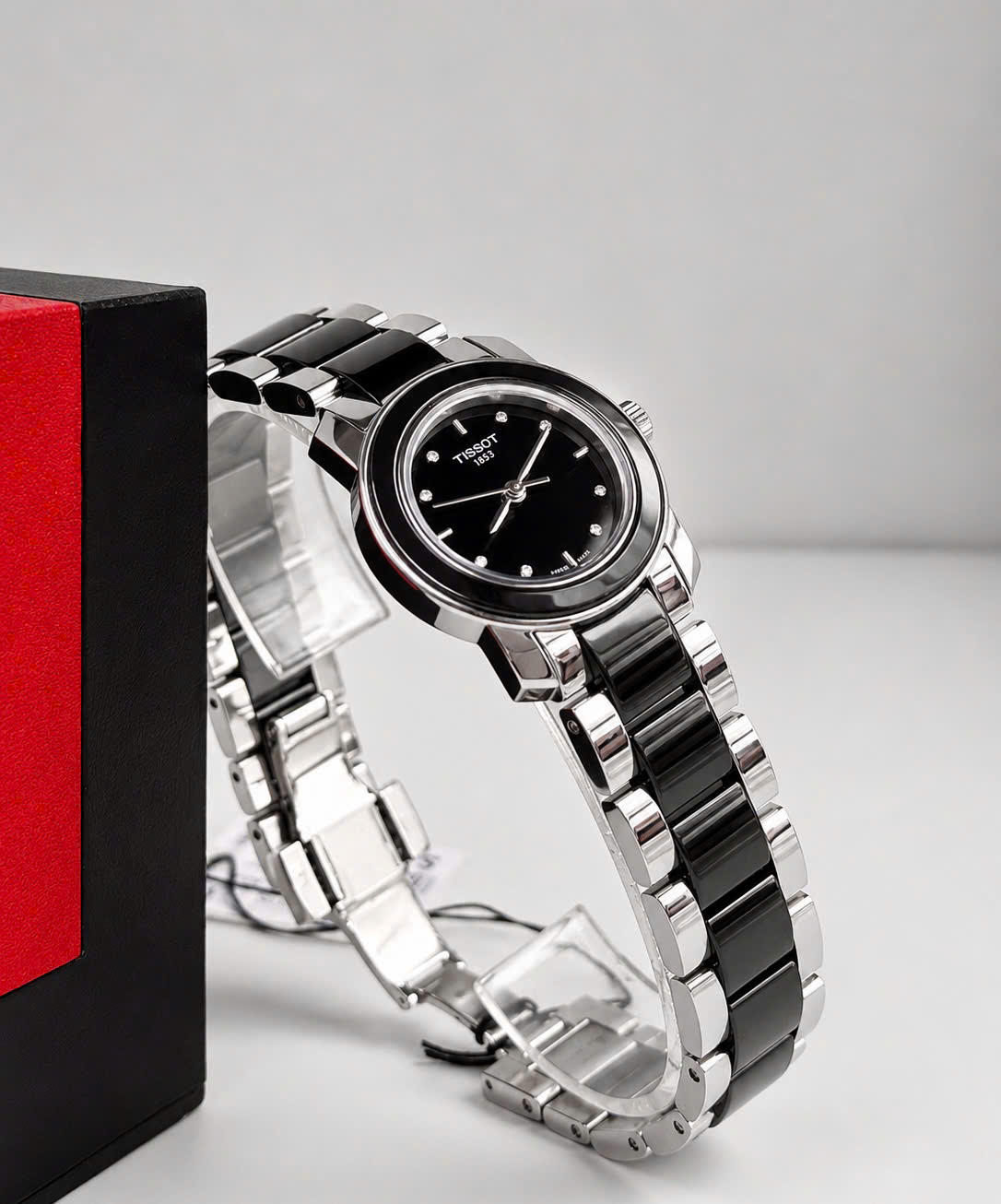 ĐỒNG HỒ NỮ TISSOT QUARTZ T064.210.22.056.00