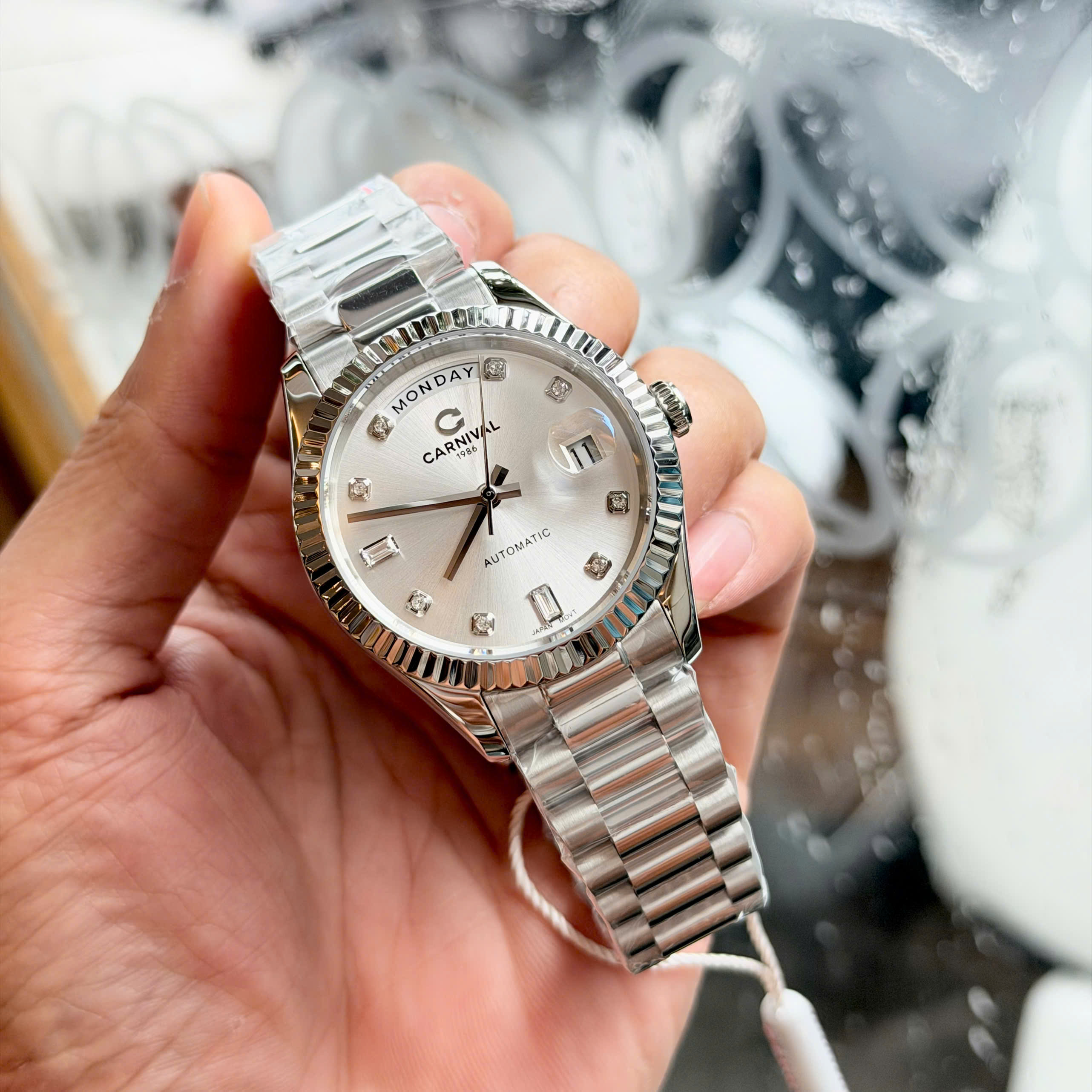 ĐỒNG HỒ NAM CARNIVAL AUTOMATIC 8239G-VT-T