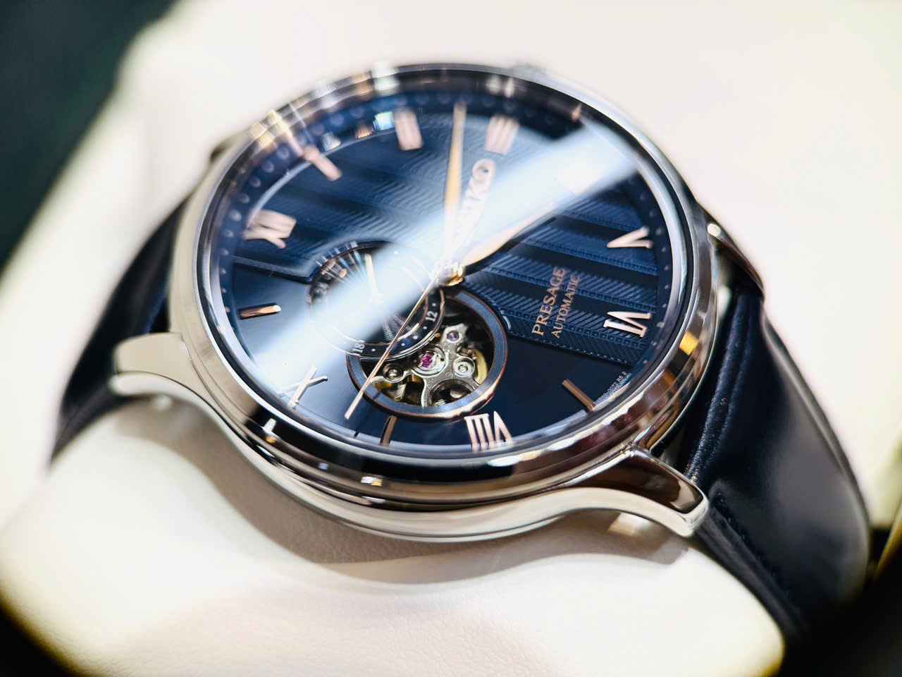 ĐỒNG HỒ NAM SEIKO PRESAGE AUTOMATIC WATCH SSA421J1