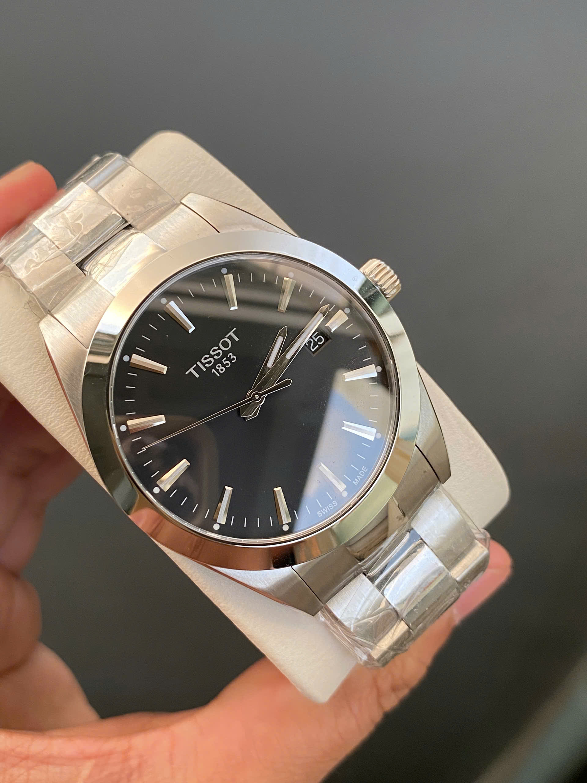 ĐỒNG HỒ NAM TISSOT GENTLEMAN QUARZT T127.410.11.051.00