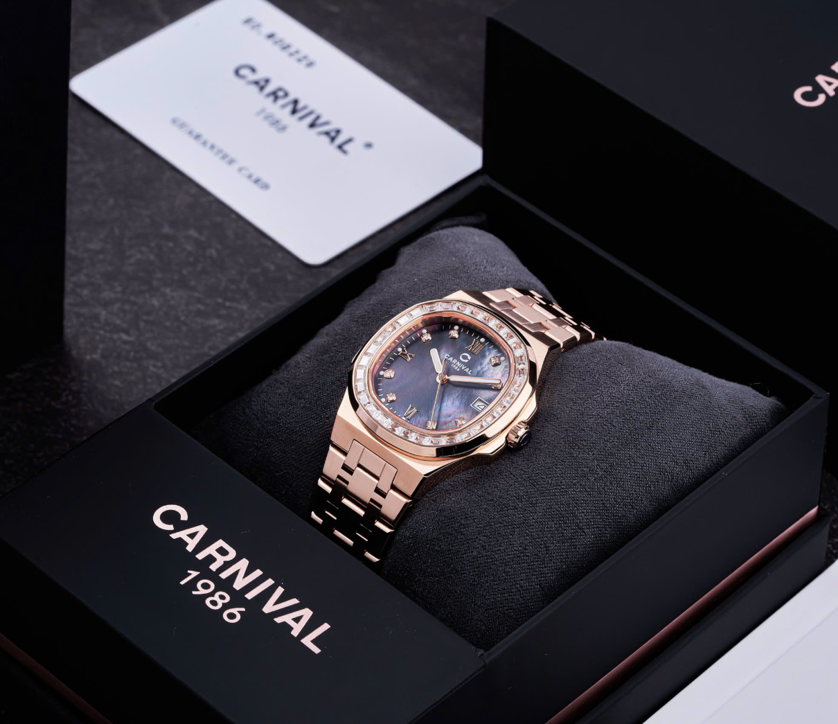 ĐỒNG HỒ NỮ CARNIVAL QUARTZ XÀ CỪ ĐEN 8160L2-VH-DK