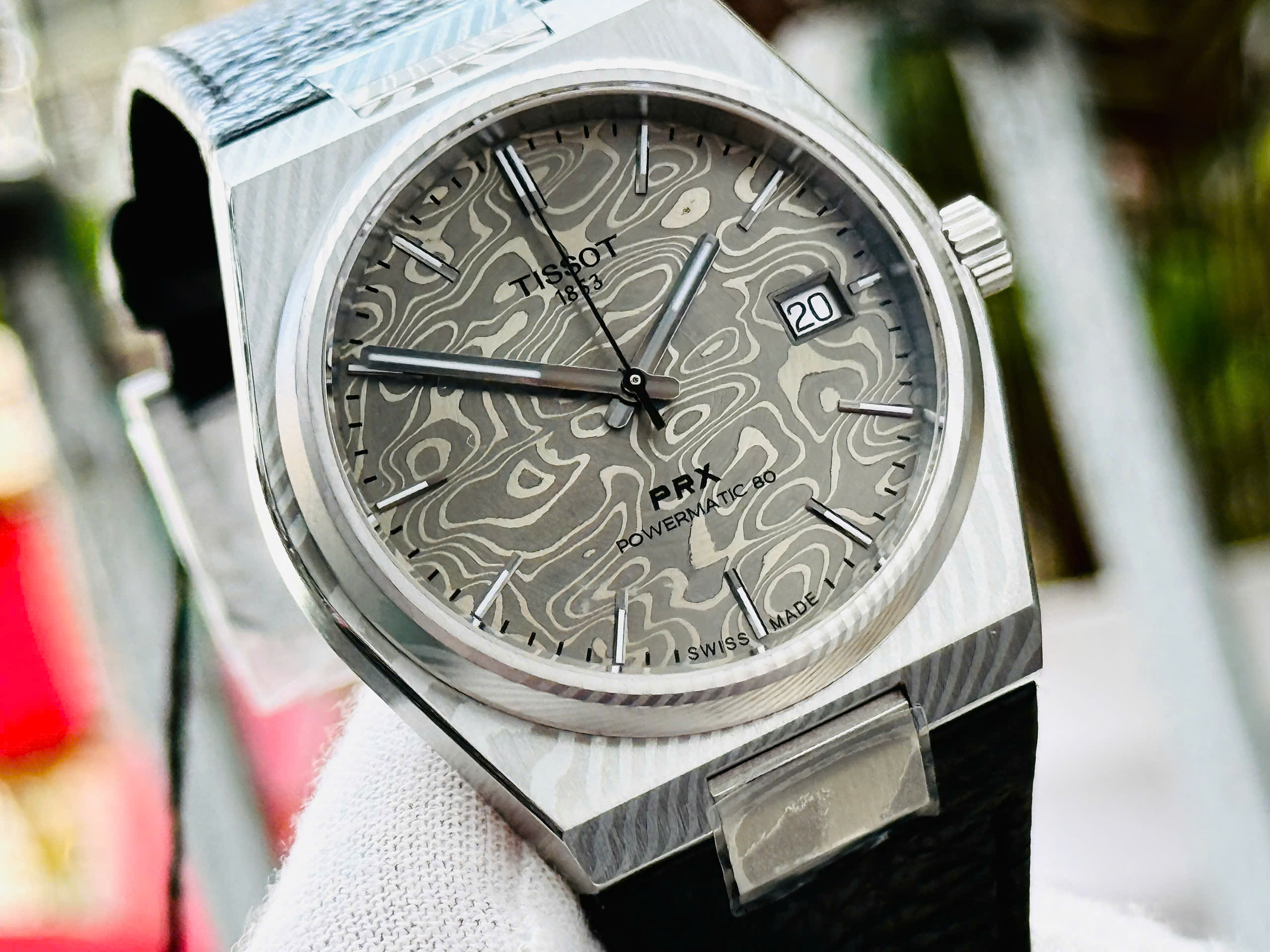 ĐỒNG HỒ NAM TISSOT PRX Powermatic 80 Damascus Steel – T137.807.96.081.00