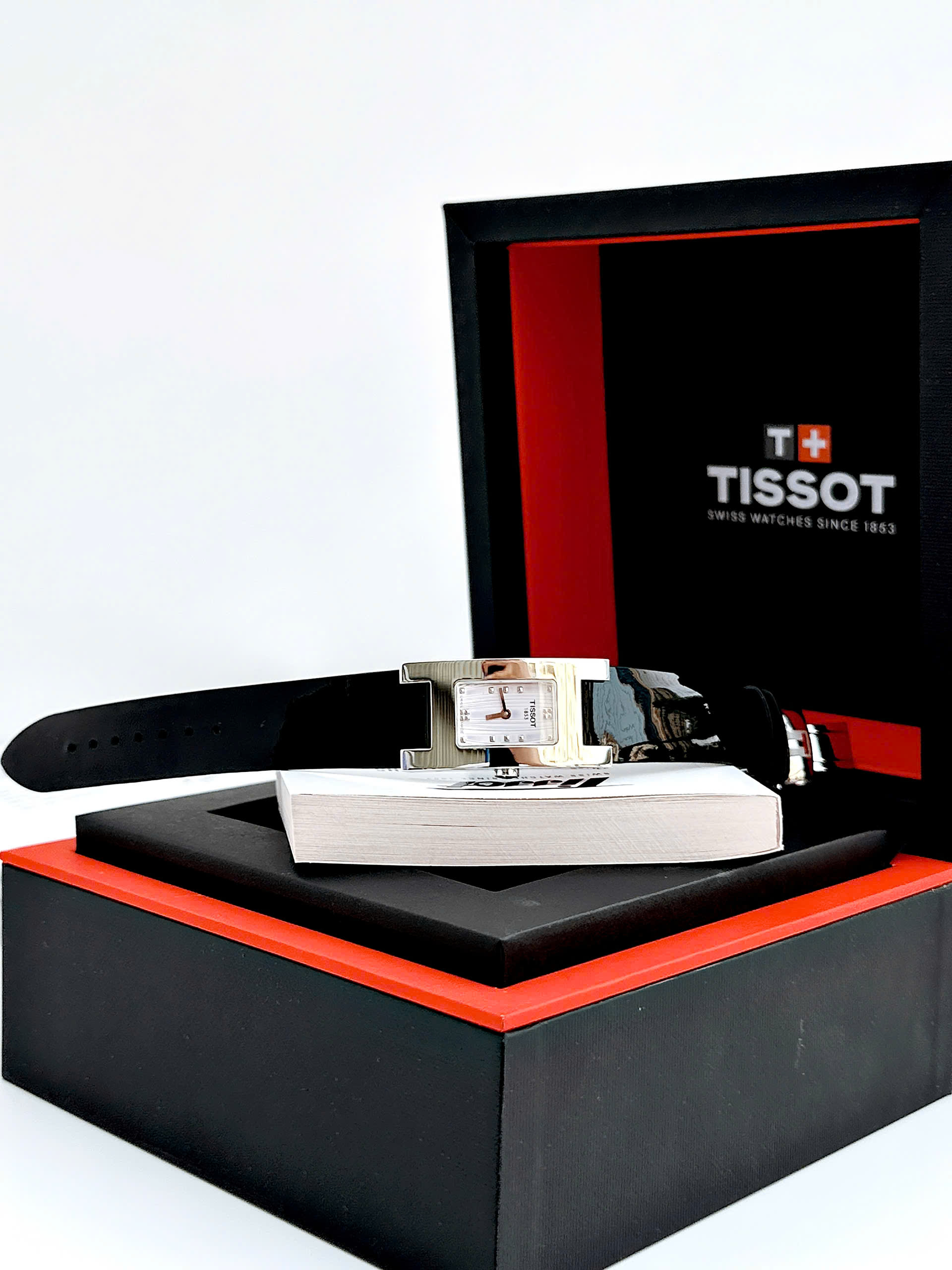 ĐỒNG HỒ NỮ TISSOT T-TRENCH QUARTZ BELLFLOWER WHITE T11.1.325.51