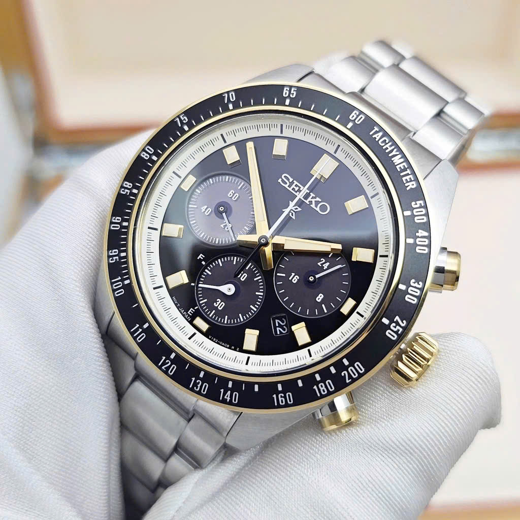 ĐỒNG HỒ NAM SEIKO PANDA PROSPEX SPEEDTIMER SOLAR CHRONOGRAPH SSC941P1 (SBDL113)