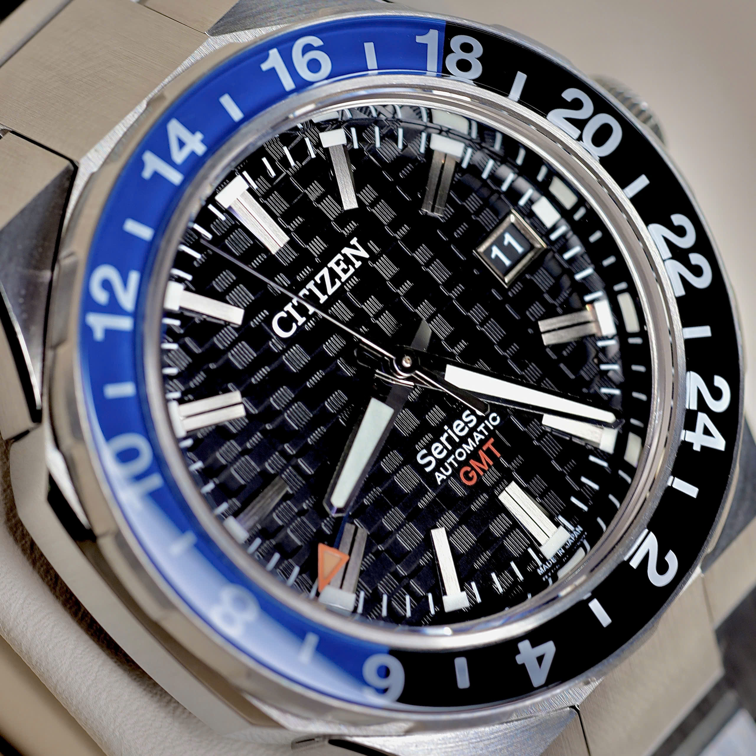 CITIZEN SERIES 8 – 880 MECHANICAL GMT NB6031-56E