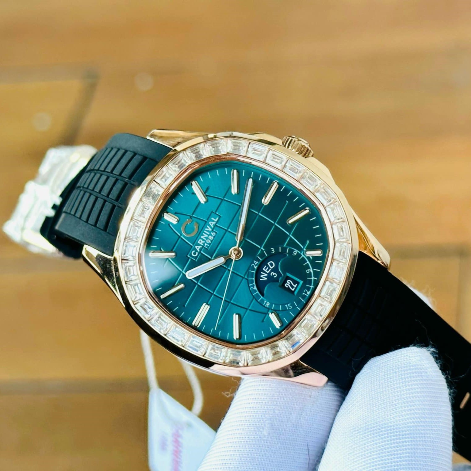 CARNIVAL 1986 AQUANUS ROSE GOLD AUTOMATIC MALLARD GREEN 8113G2-VH-DCS-XL