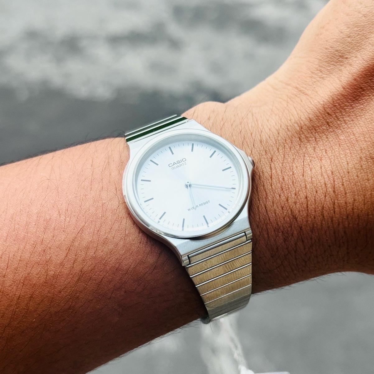 CASIO UNISEX MQ-24D-7E