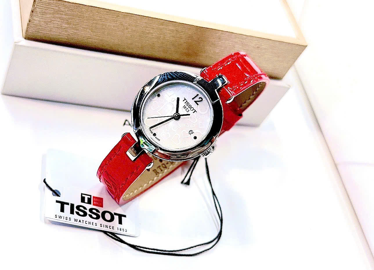 ĐỒNG HỒ NỮ TISSOT T084.210.16.117.00