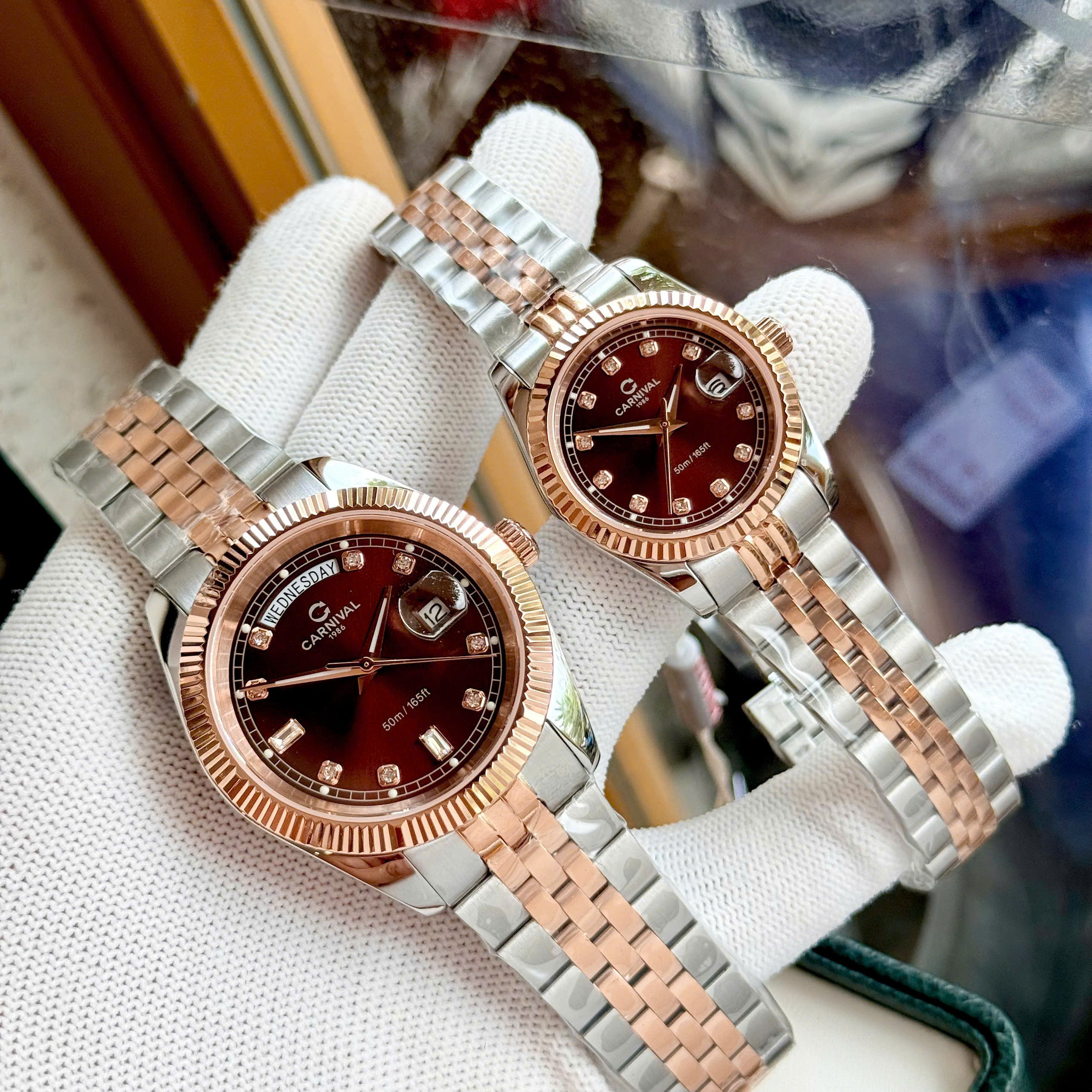 ĐỒNG HỒ ĐÔI CARNIVAL 8190G-CH-N - CARNIVAL 8131L-CH-N