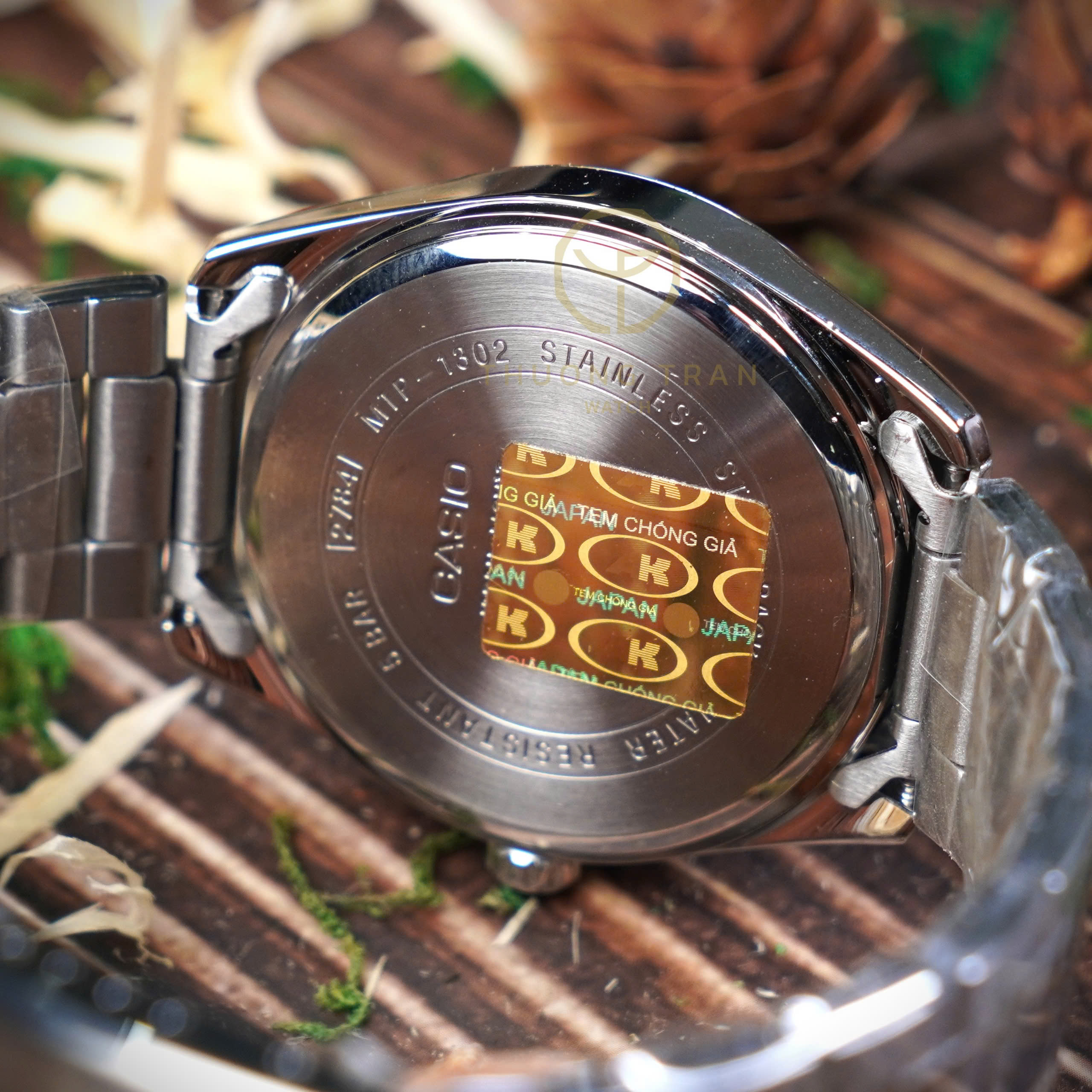 ĐỒNG HỒ NAM XÁM KIM BẠC CASIO MTP-1302D-1A1VDF