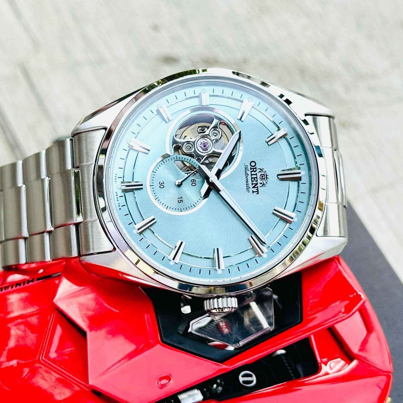 ORIENT CONTEMPORARY SMALL SECOND AUTOMATIC ICEBLUE RA-AR0009L10B (RN-AR0009L)