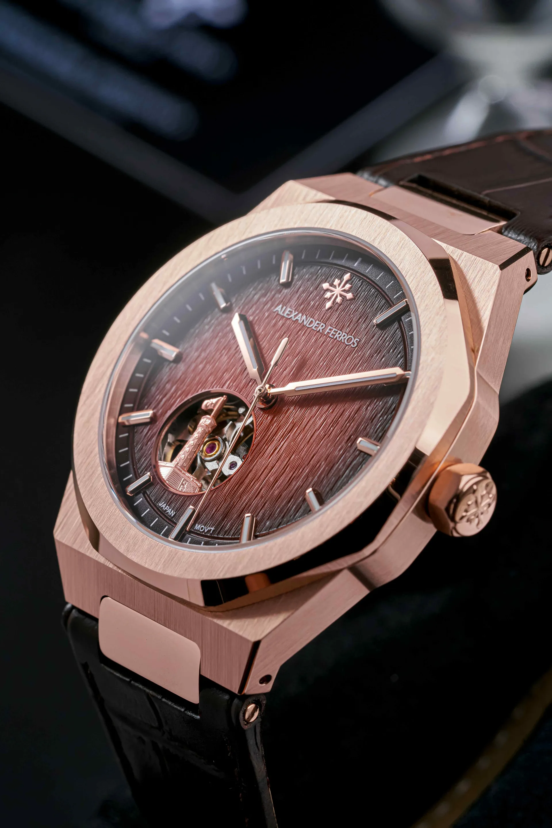 Đồng Hồ Alexander Ferros 9292R-08