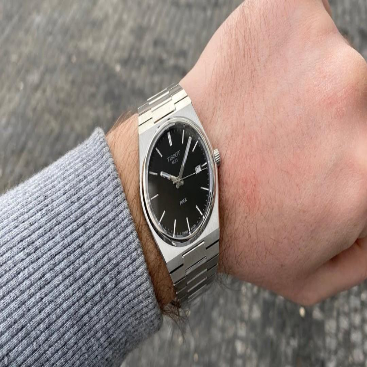 TISSOT PRX QUARTZ BLACK 40MM T137.410.11.051.00