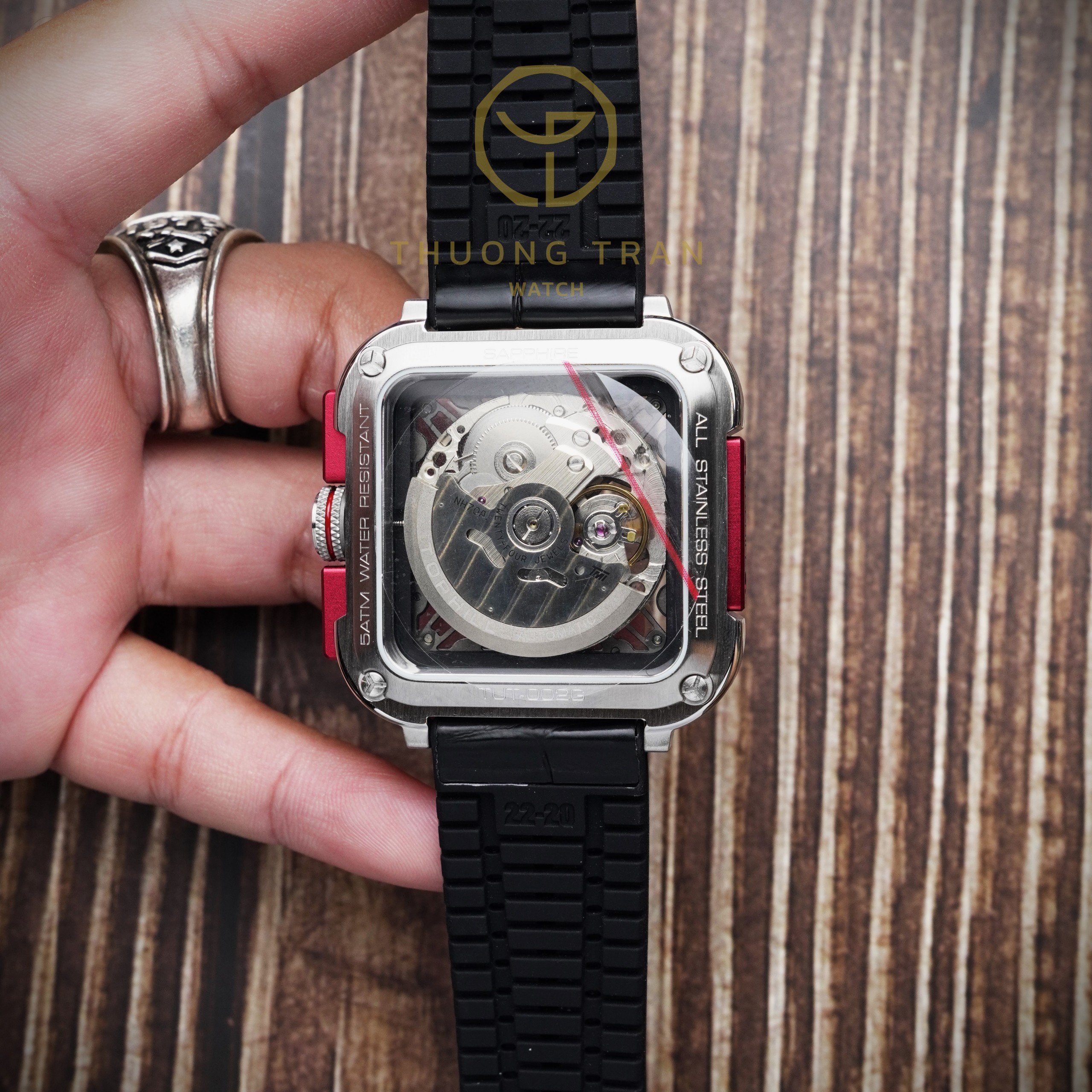 TOPHILL TUT002G.PB1658