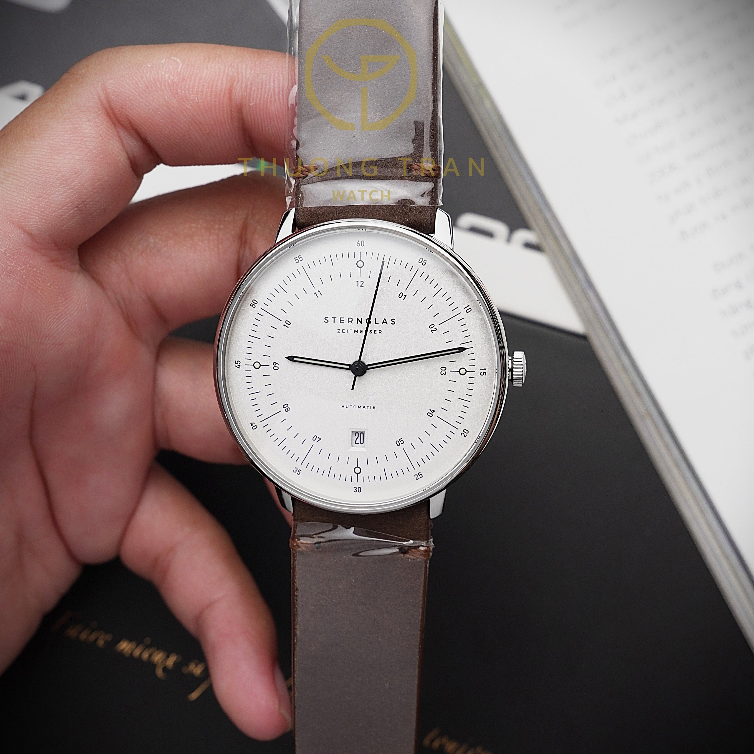 STERNGLAS HAMBURG AUTOMATIK SILVER S02-HH10-VI11 - 42MM