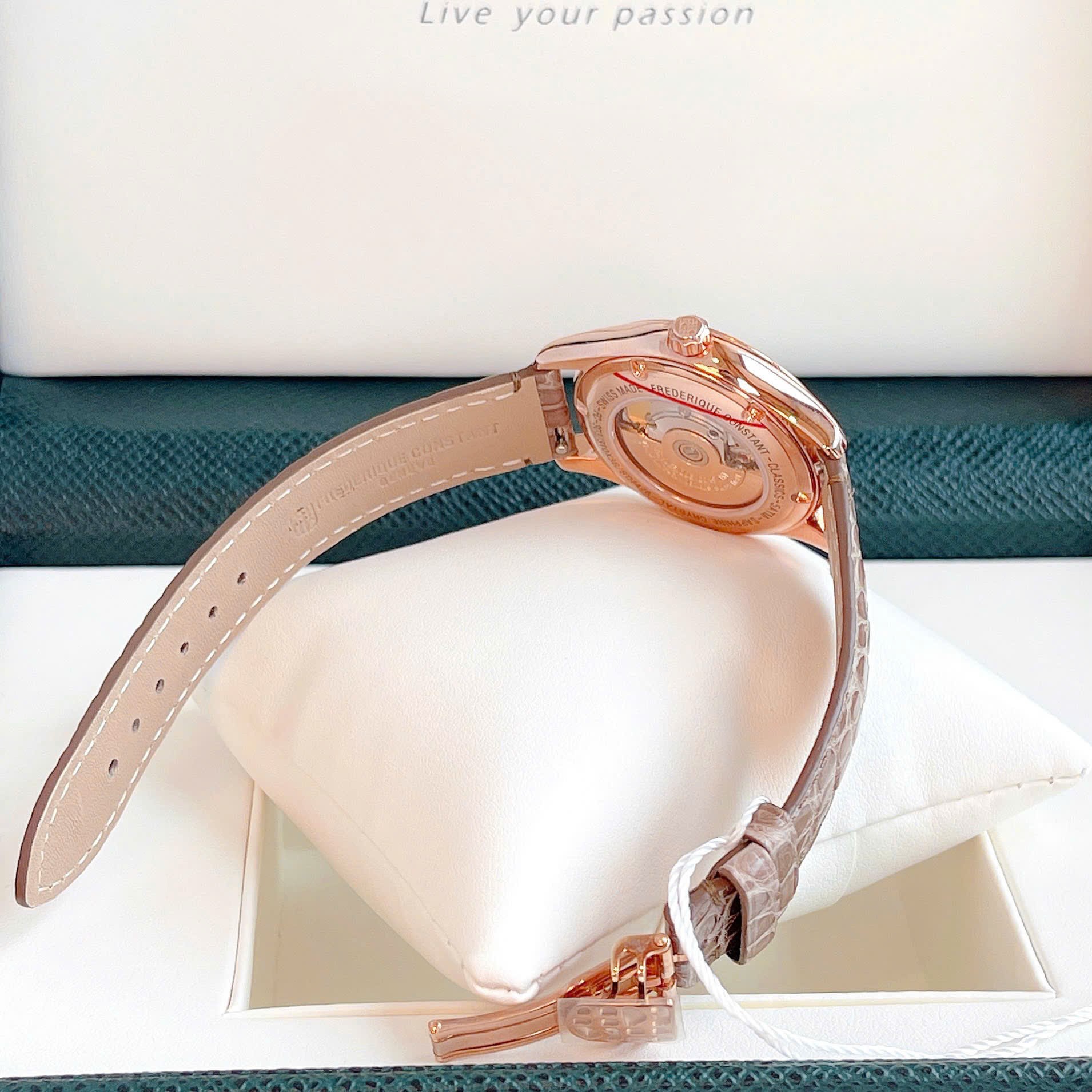 FREDERIQUE CONSTANT BOUBLE HEART BEAT FC-310LGDHB3B4