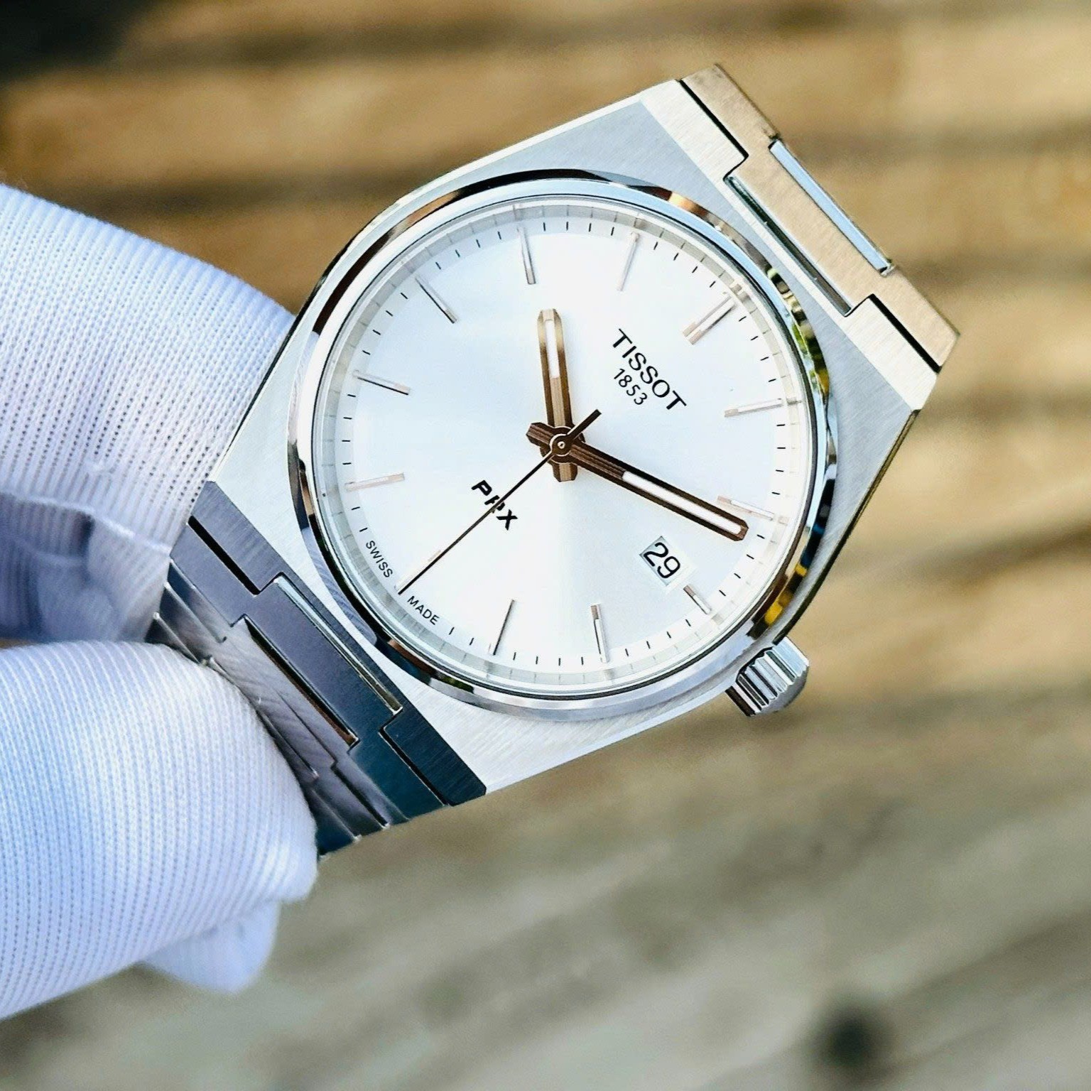 TISSOT PRX QUARTZ WHITE 35MM T137.210.11.031.00