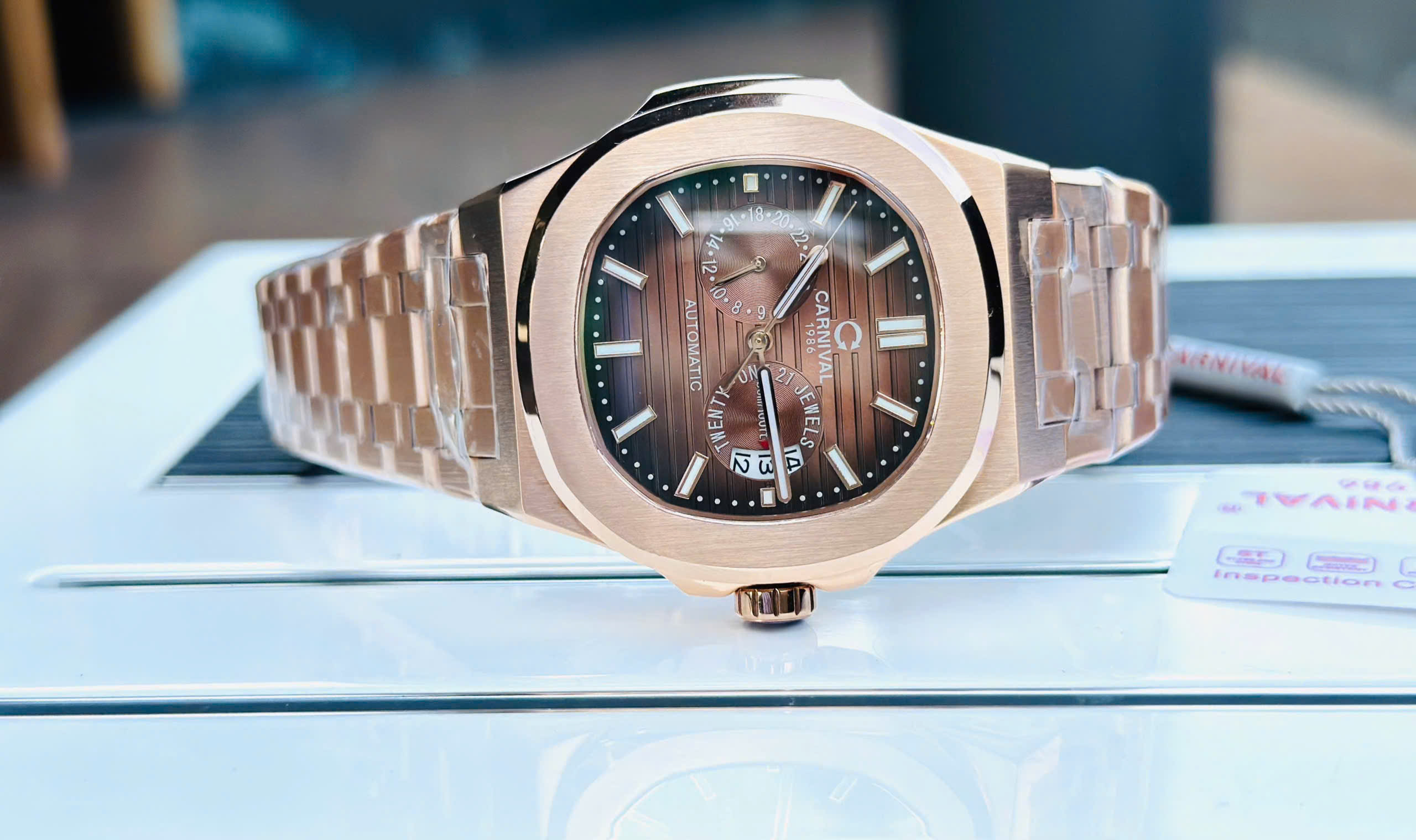 CARNIVAL AUTOMATIC 8158G-VH-N