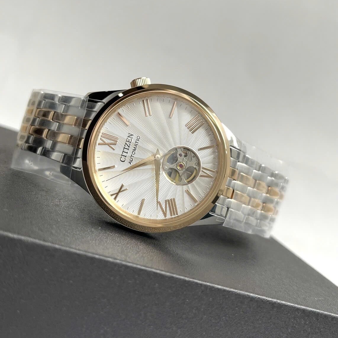 CITIZEN SUNSHINE AND LUNA OPEN HEART NH9136-88A