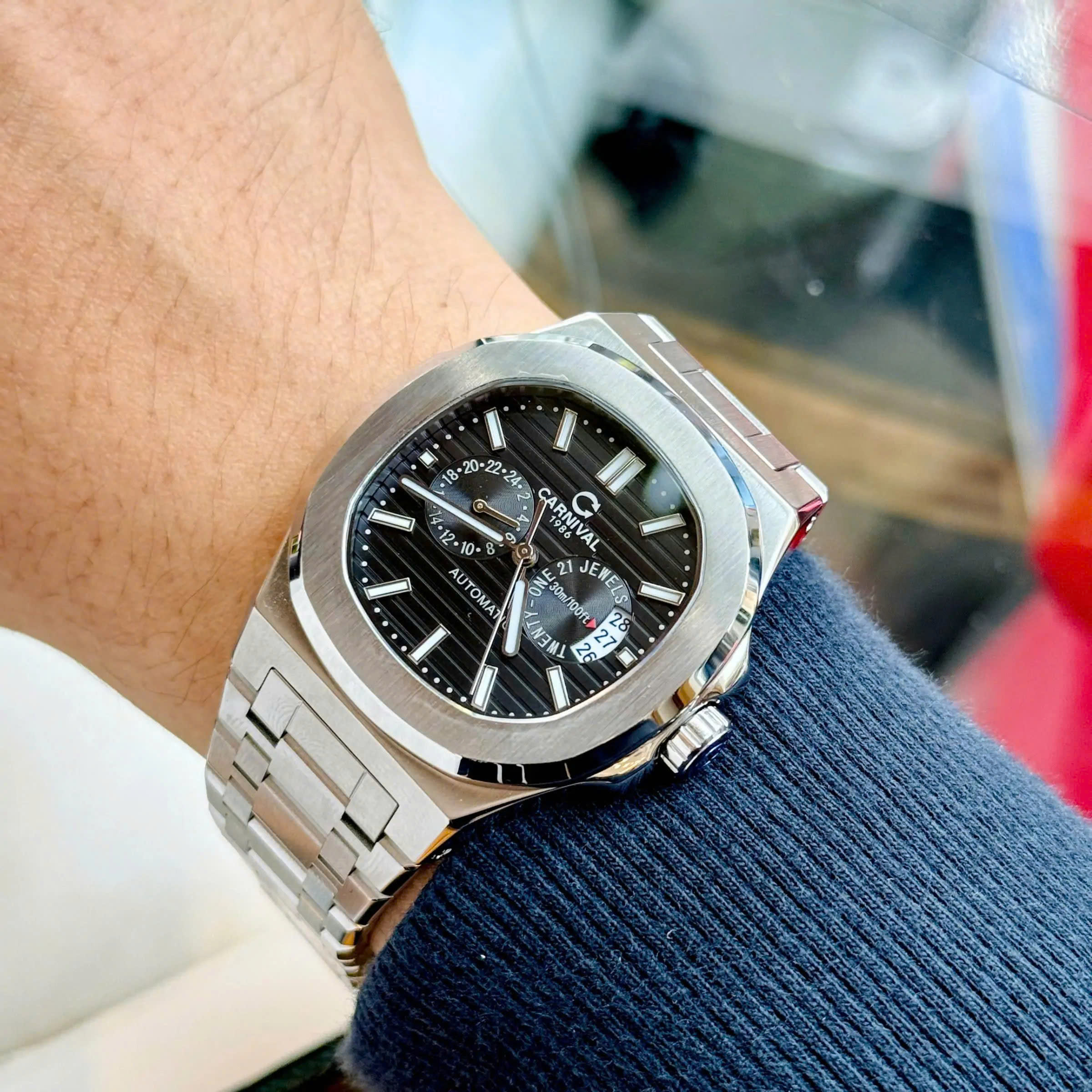 CARNIVAL AUTOMATIC 8158G-VT-D