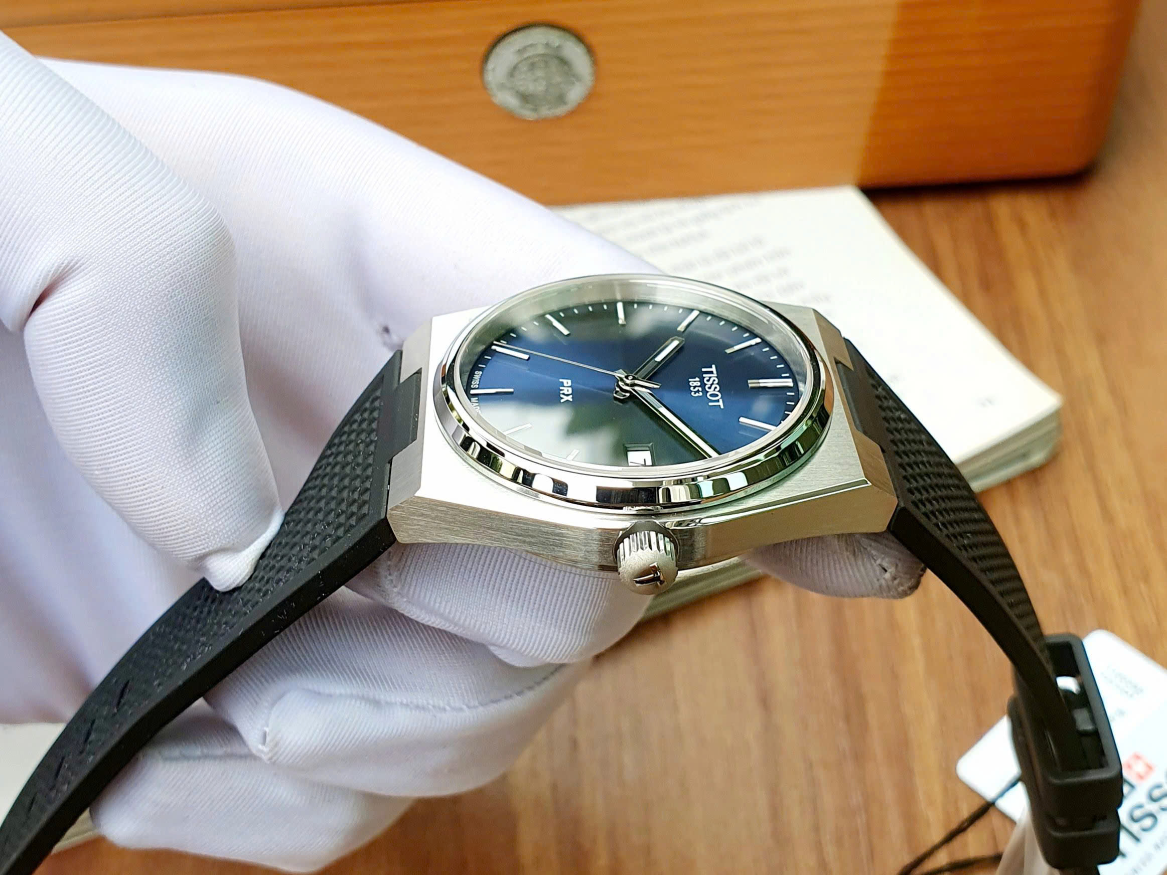 TISSOT PRX QUARTZ BLUE 40MM T137.410.17.041.00