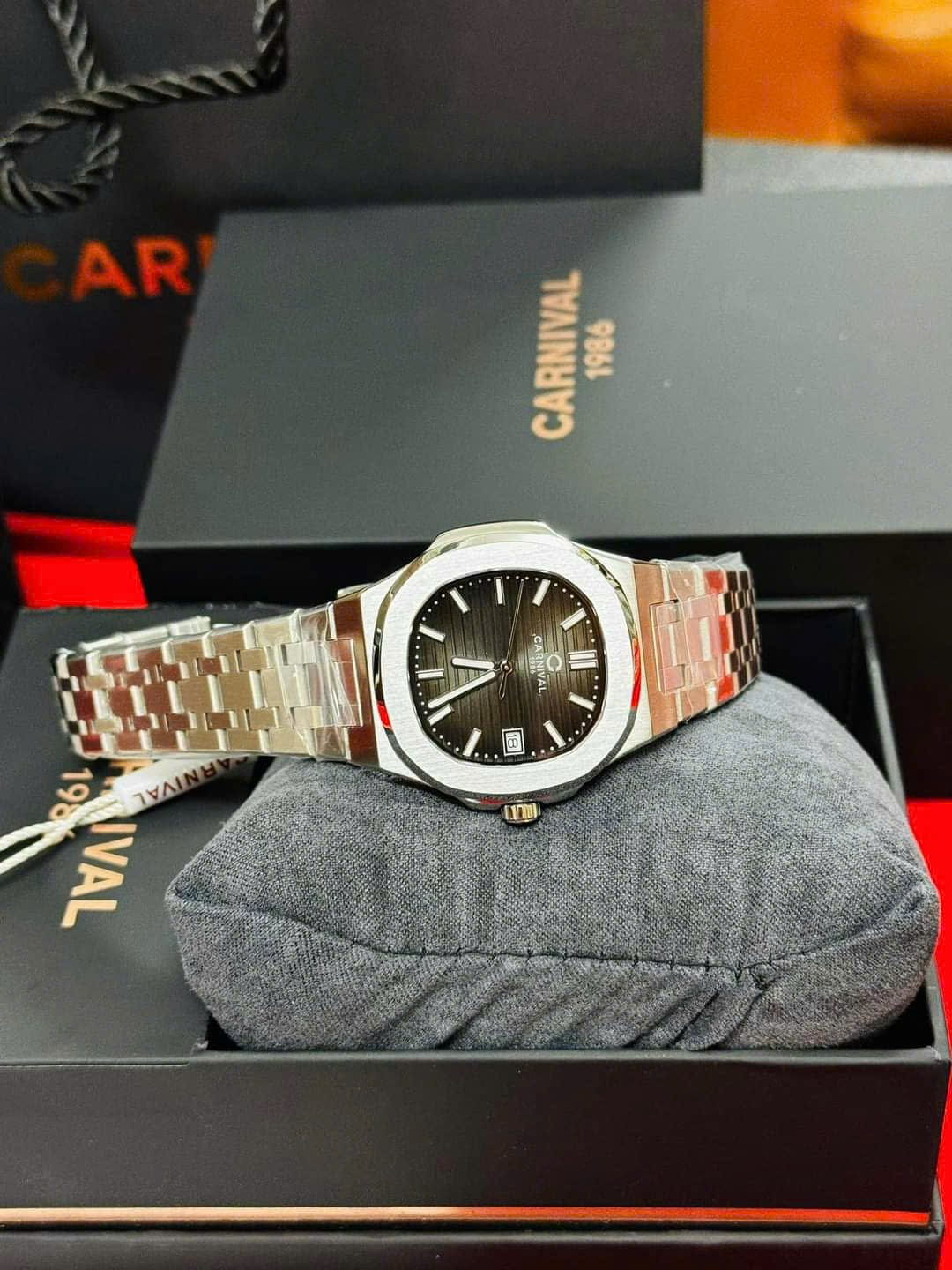 CARNIVAL QUARTZ 8161L-VT-D