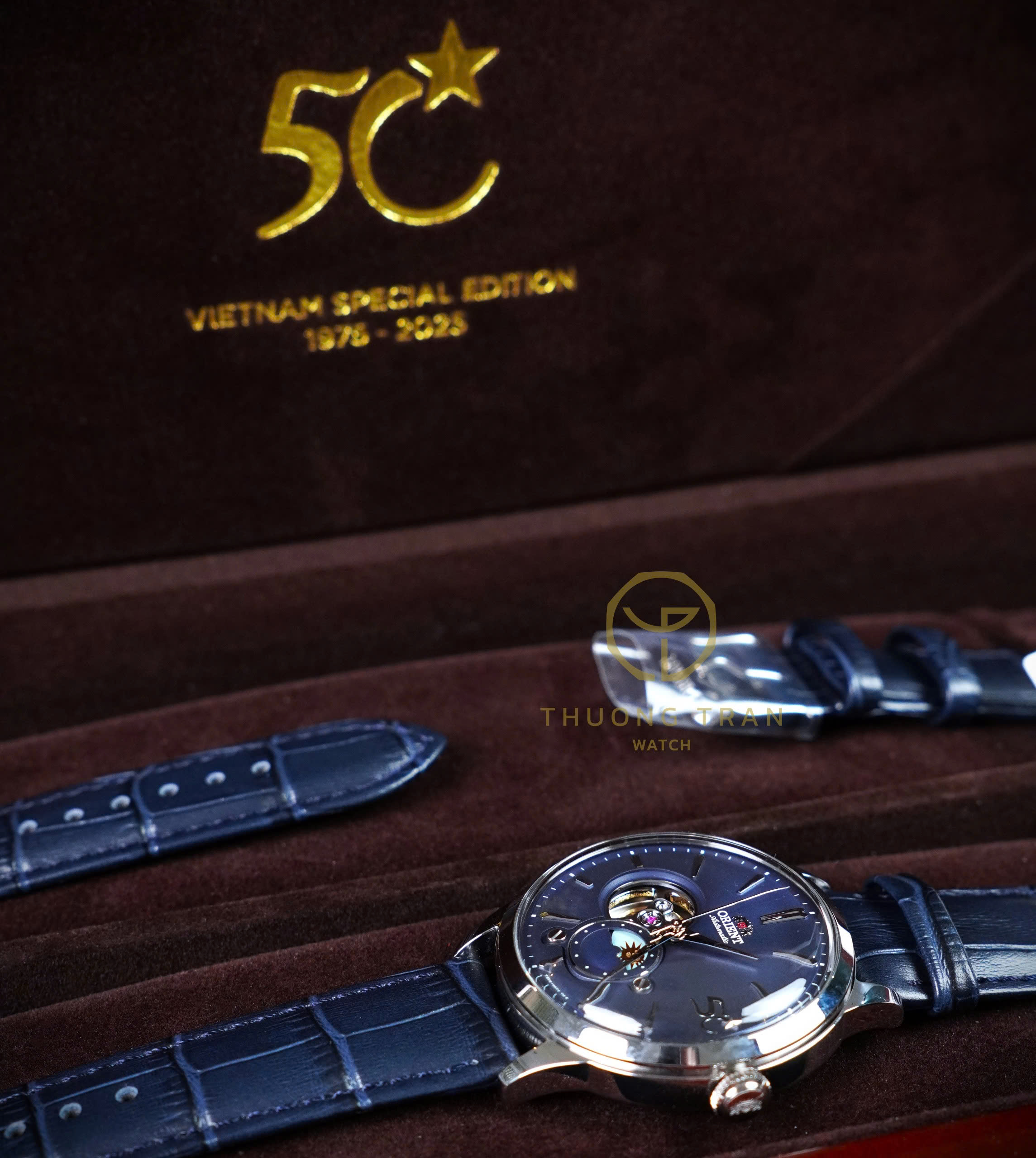 ORIENT VIETNAM LIMITED EDITION AUTOMATIC RA-AS0106L30B (Bảo hành quốc tế)