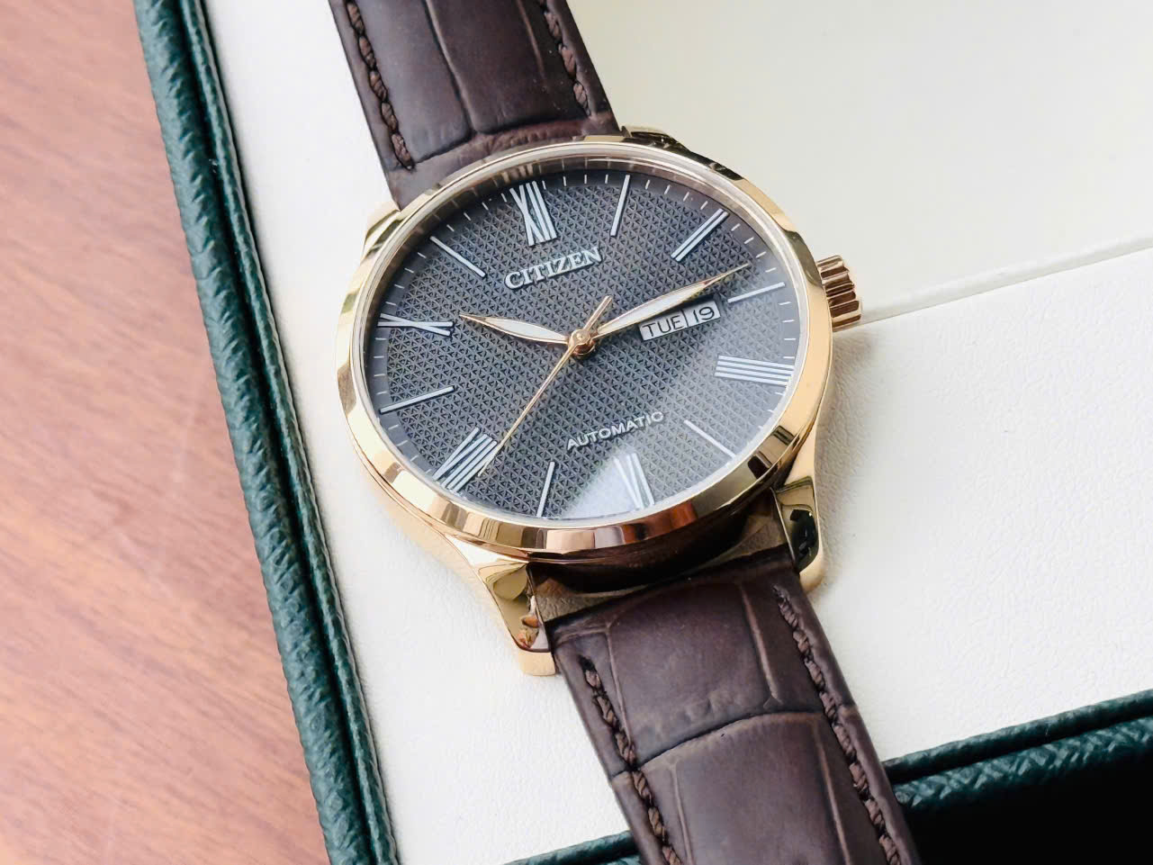 CITIZEN AUTOMATIC BLACK NH8353-00H