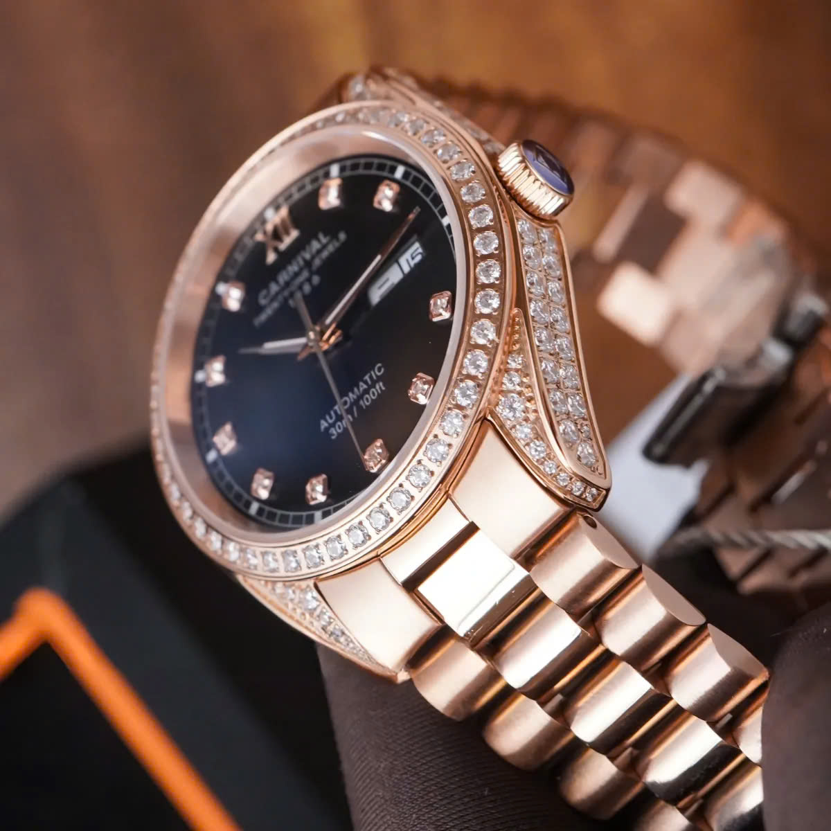 ĐỒNG HỒ NAM CARNIVAL AUTOMATIC 8907G-VH-D