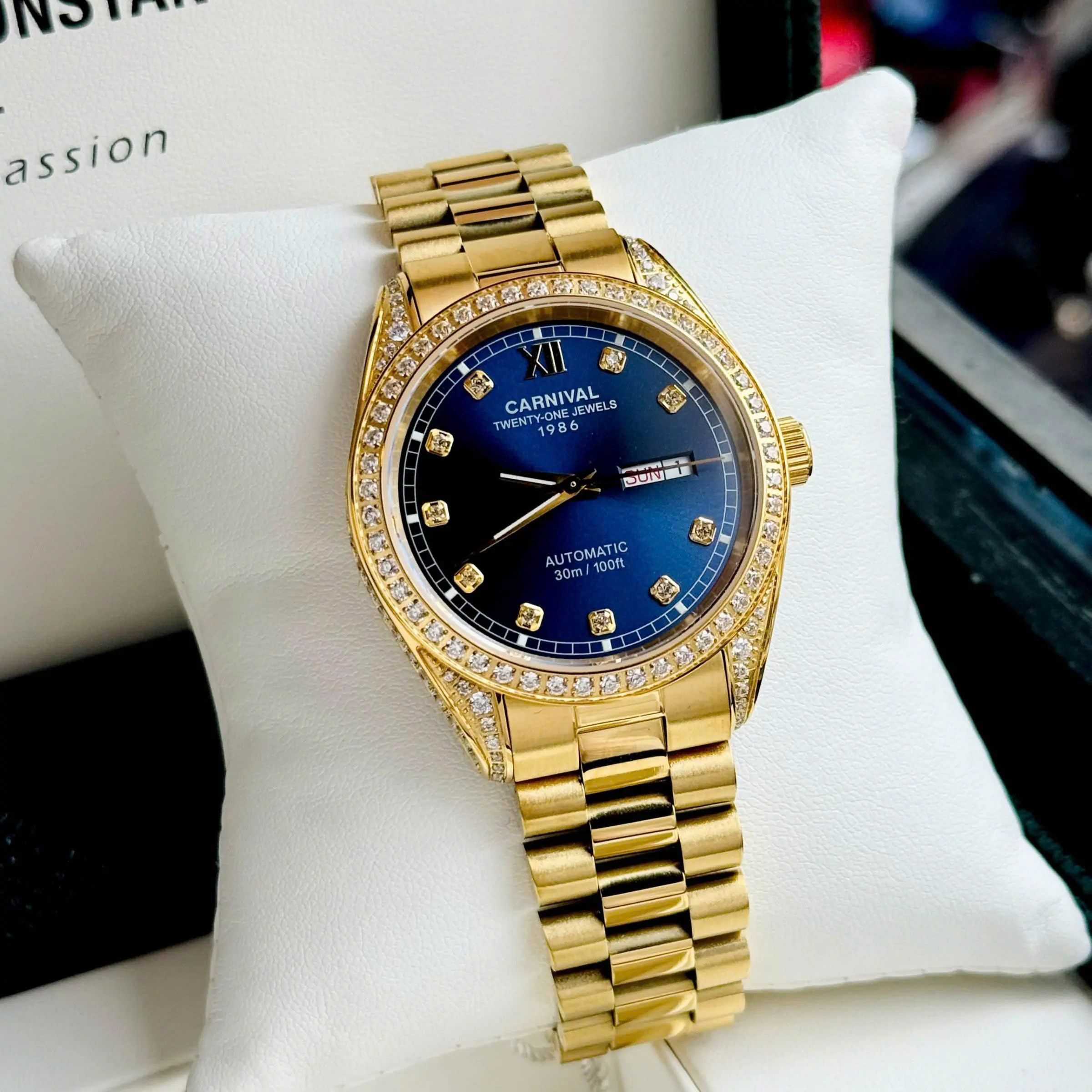 ĐỒNG HỒ NAM CARNIVAL AUTOMATIC 8907G-VV-X