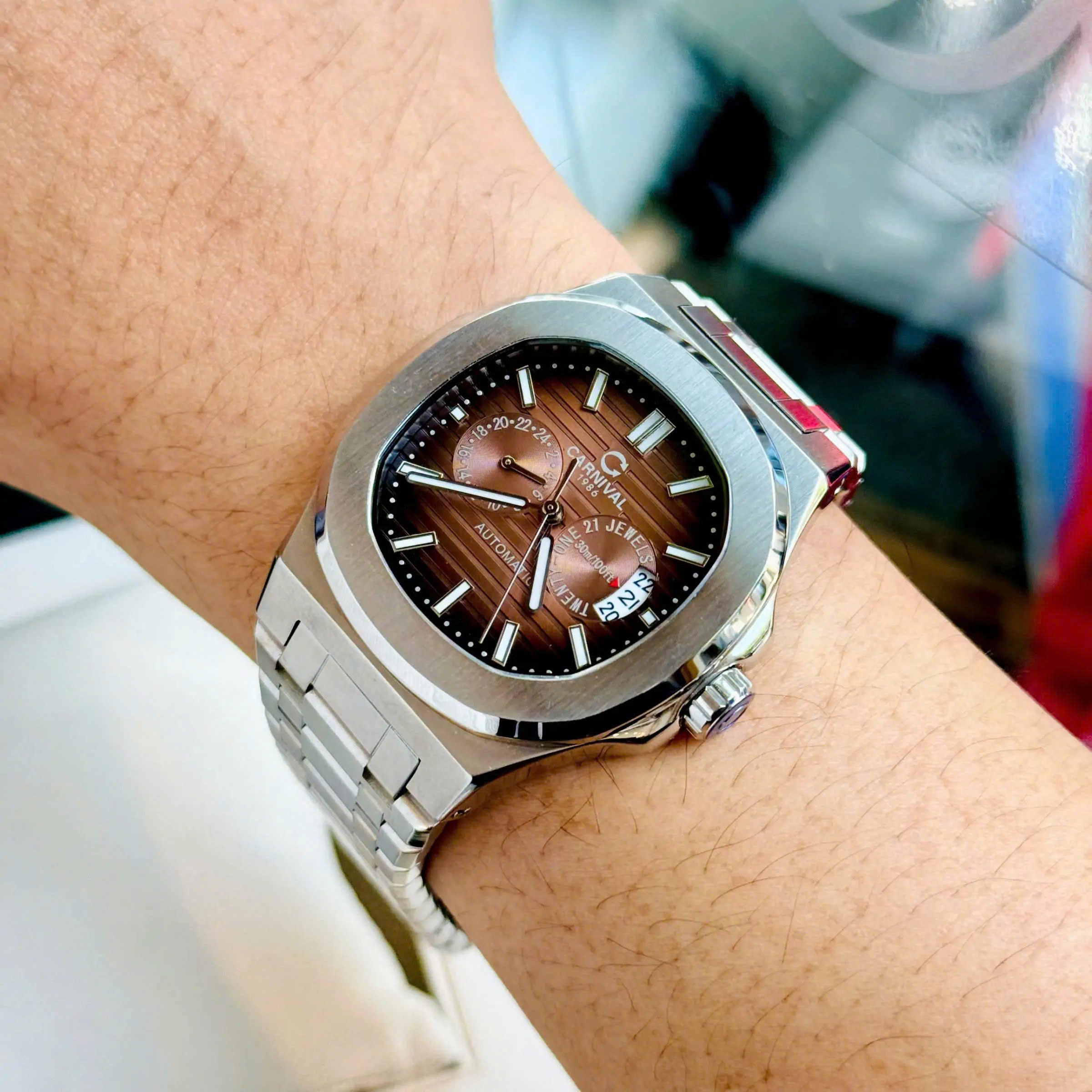 ĐỒNG HỒ NAM CARNIVAL AUTOMATIC 8158G-VT-N