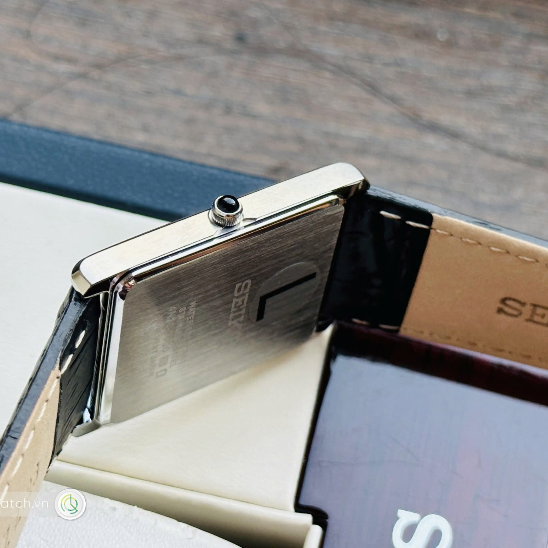 ĐỒNG HỒ NAM SEIKO QUARTZ SWR049