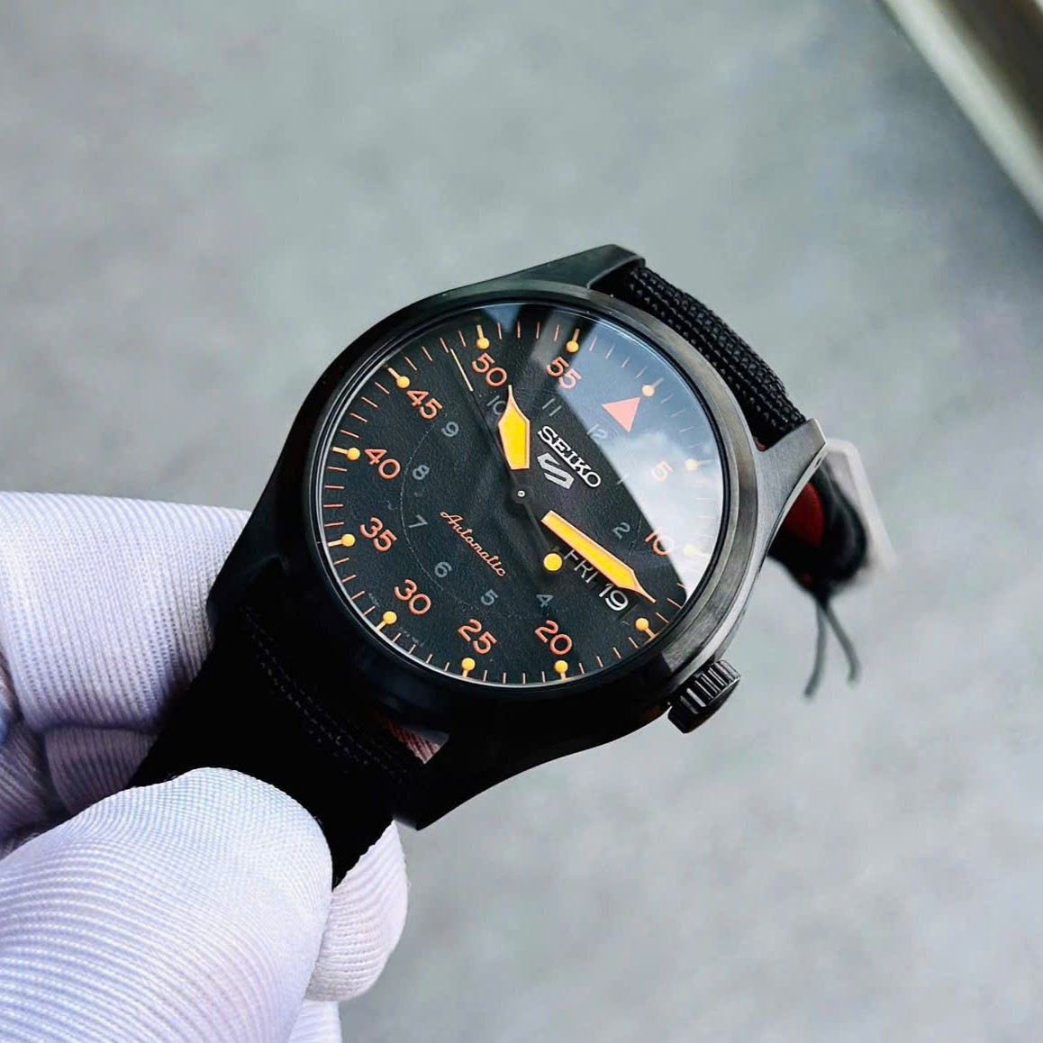 ĐỒNG HỒ NAM SEIKO 5 MENS ORANGE SPORTS WATCH SRPH33K1