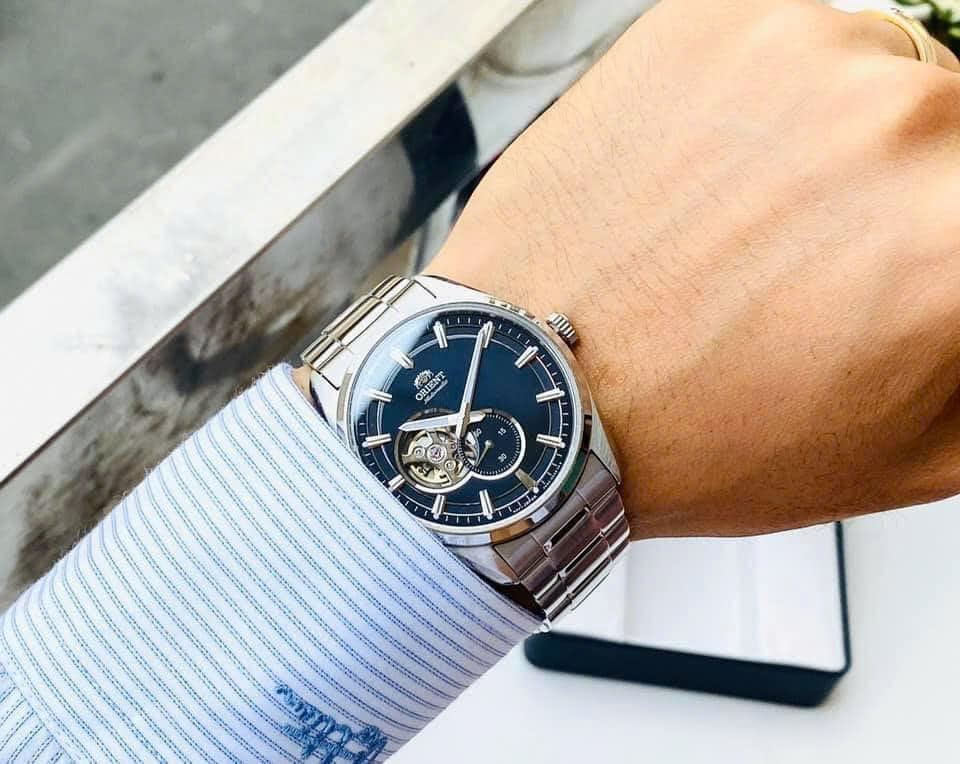 ĐỒNG HỒ NAM ORIENT ORIENT CONTEMPORARY SMALL SECOND AUTOMATIC RA-AR0003L30C (RA-AR0003L00C)