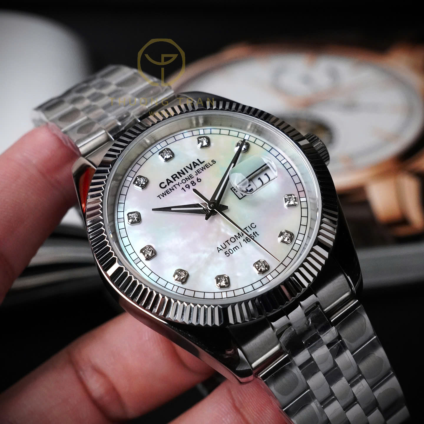 ĐỒNG HỒ NAM XÀ CỪ CARNIVAL AUTOMAITC 8131G-VT-MOP (XÀ CỪ TRẮNG)