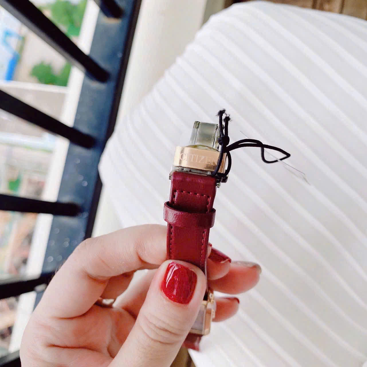 ĐỒNG HỒ NỮ CITIZEN ECO DRIVE  EW5593-05D