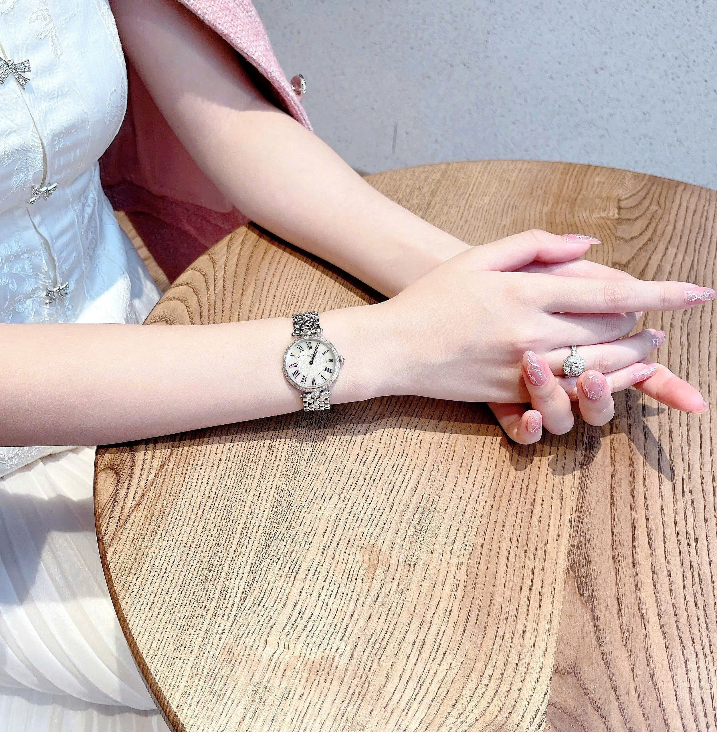 ĐỒNG HỒ NỮ FREDERIQUE CONSTANT DIAMOND FC-200MPW2ARD6B