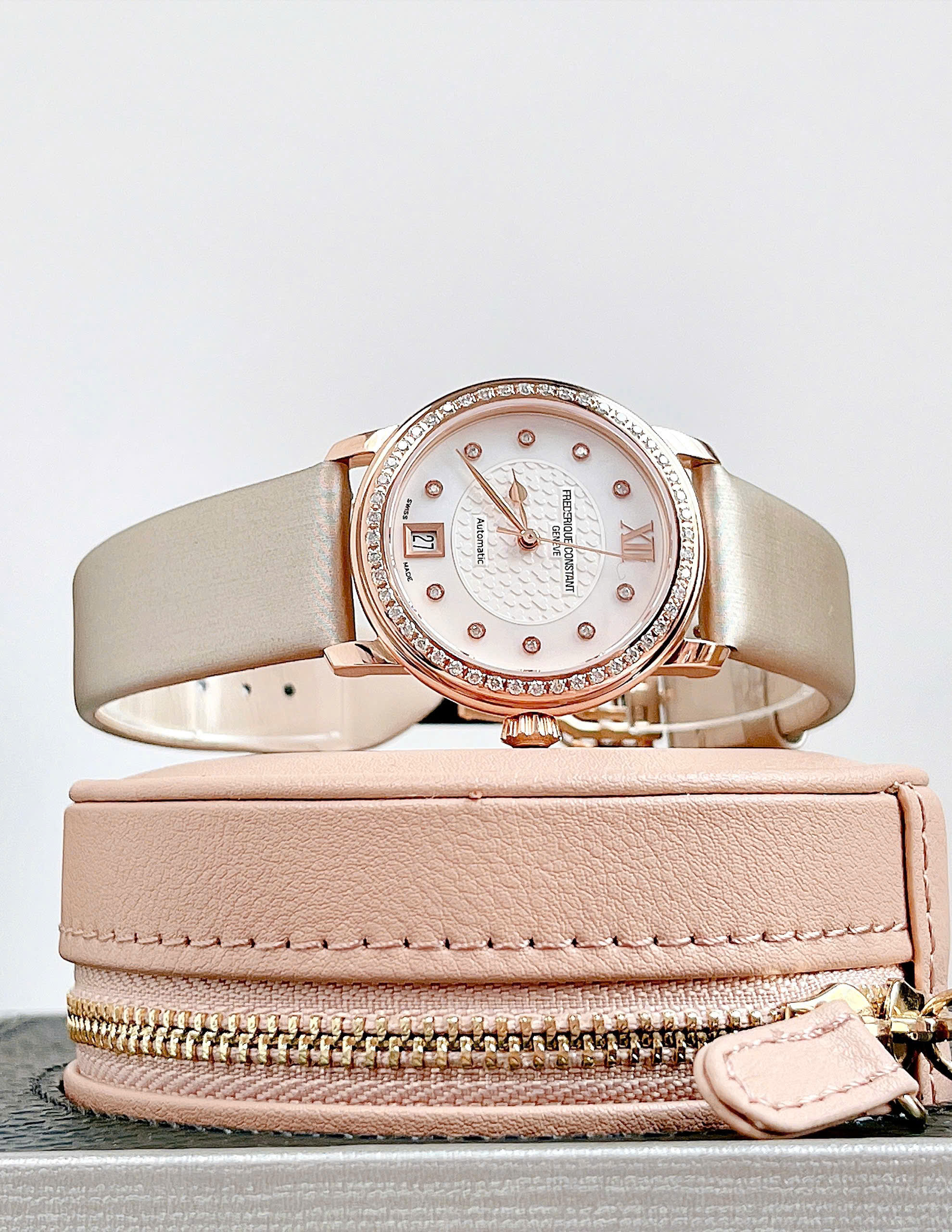 ĐỒNG HỒ NỮ FREDERIQUE CONSTANT AUTOMATIC DIAMOND FC-303WHD2PD4