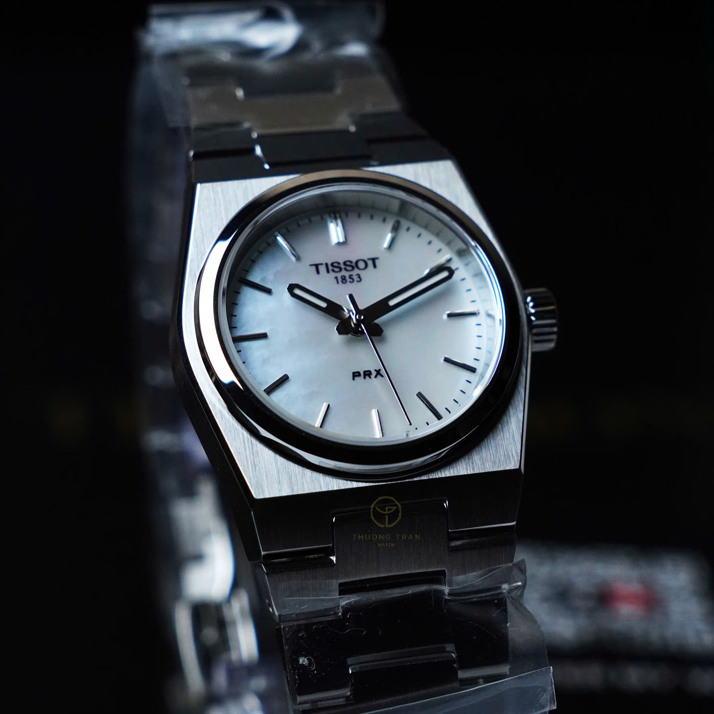 ĐỒNG HỒ NỮ TISSOT PRX QUARTZ MOP 25MM T137.010.11.111.00