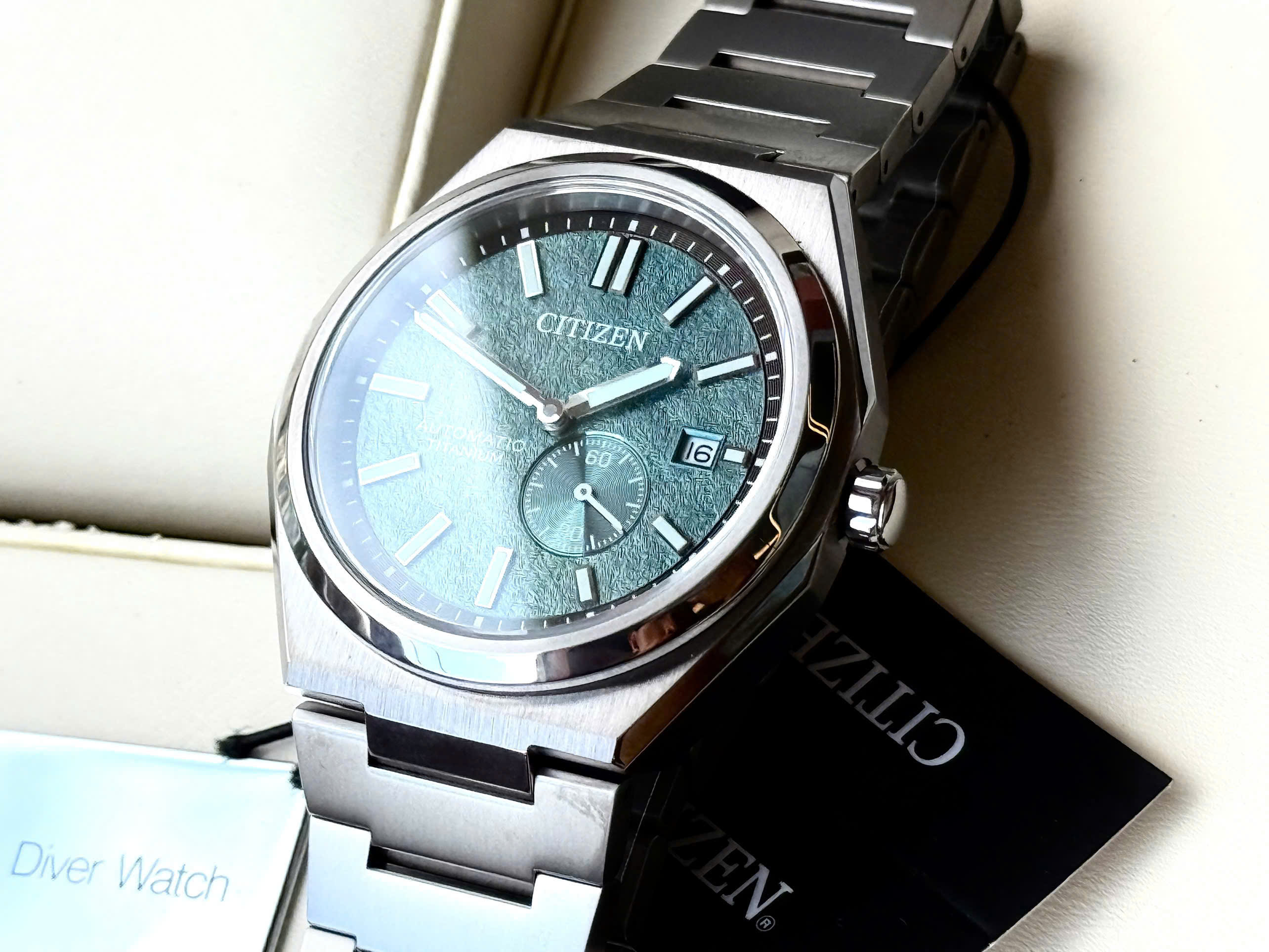 ĐỒNG HỒ NAM CITIZEN AUTOMATIC ZENSHIN SUPER TITANIUM NJ0180-80X